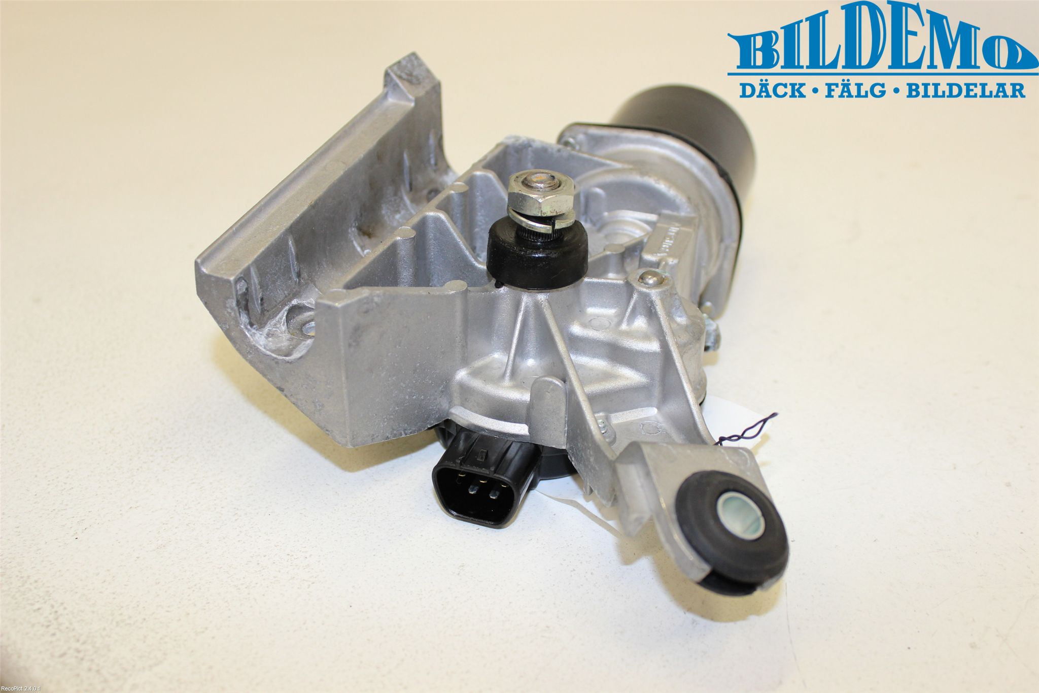 Nissan NAVARA 05-16 Viskermotor Frontrute