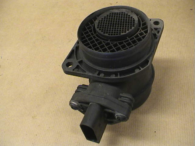 Volkswagen VW CADDY      04-10 Inns Luftmassemåler