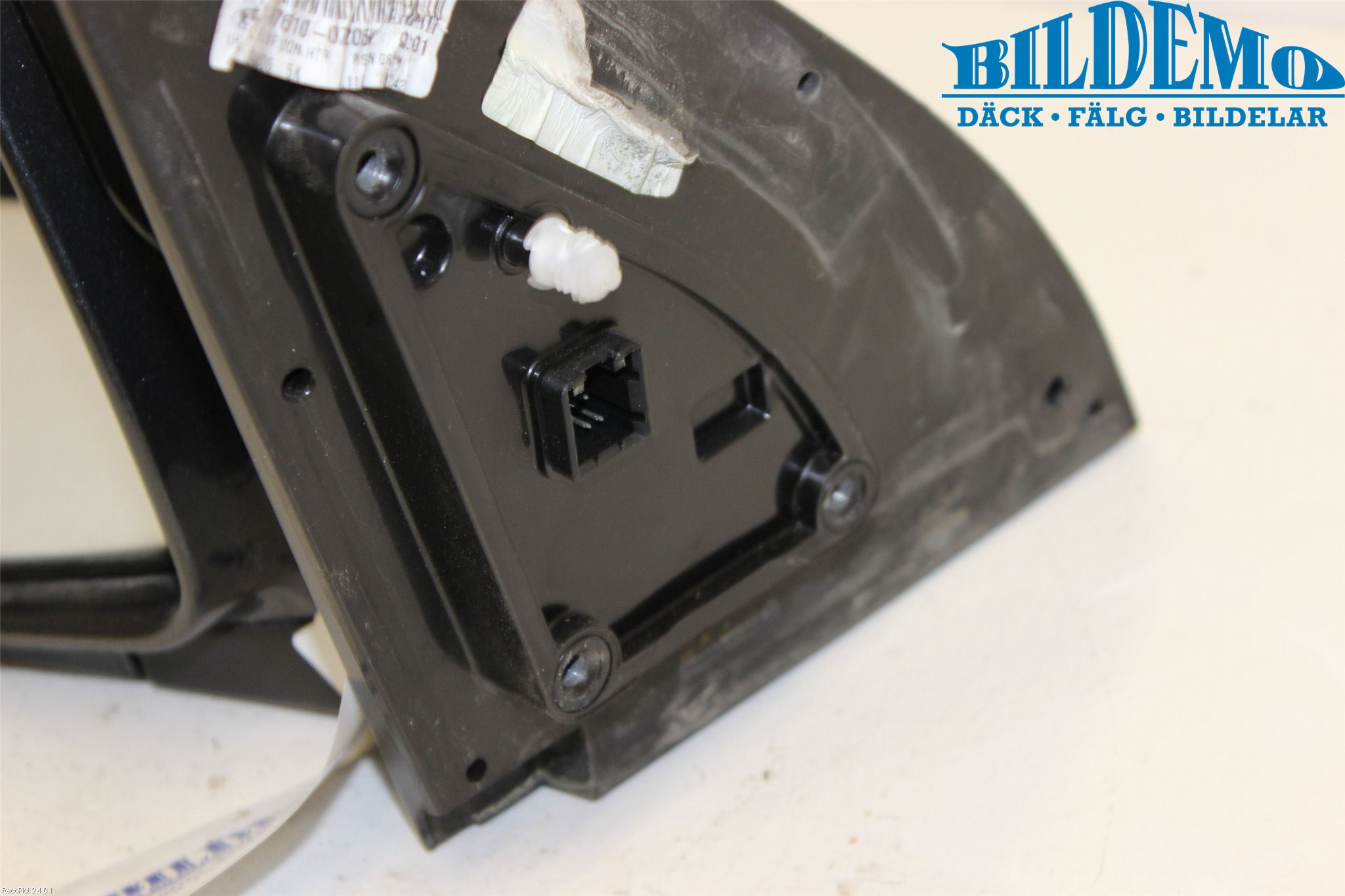 Kia SPORTAGE (JE) 05-10 Speil V M-El Justering