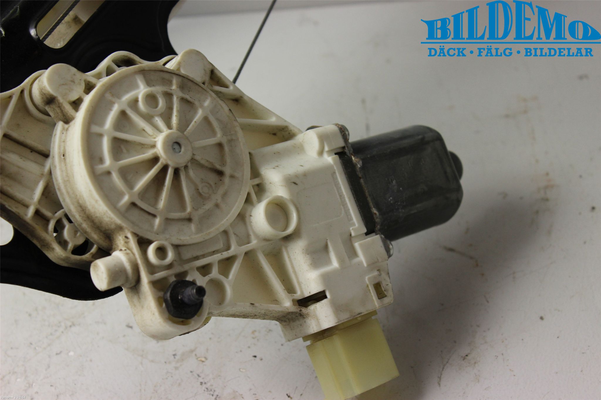 BMW 1 E87/81 5D/3D 03-11 Vindusheis El Komp