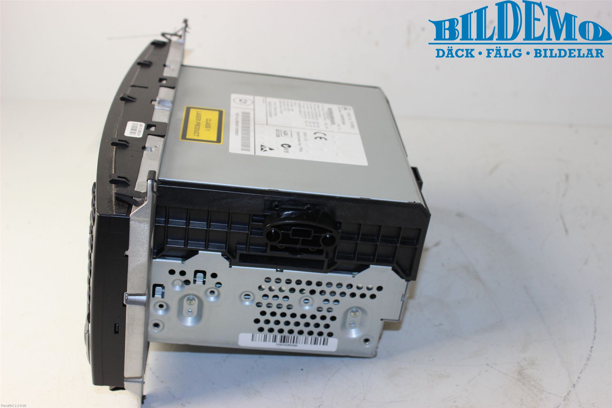 Mercedes-Benz MB C-KLASS (W204) 07-15 Stereo Radio Med Cd