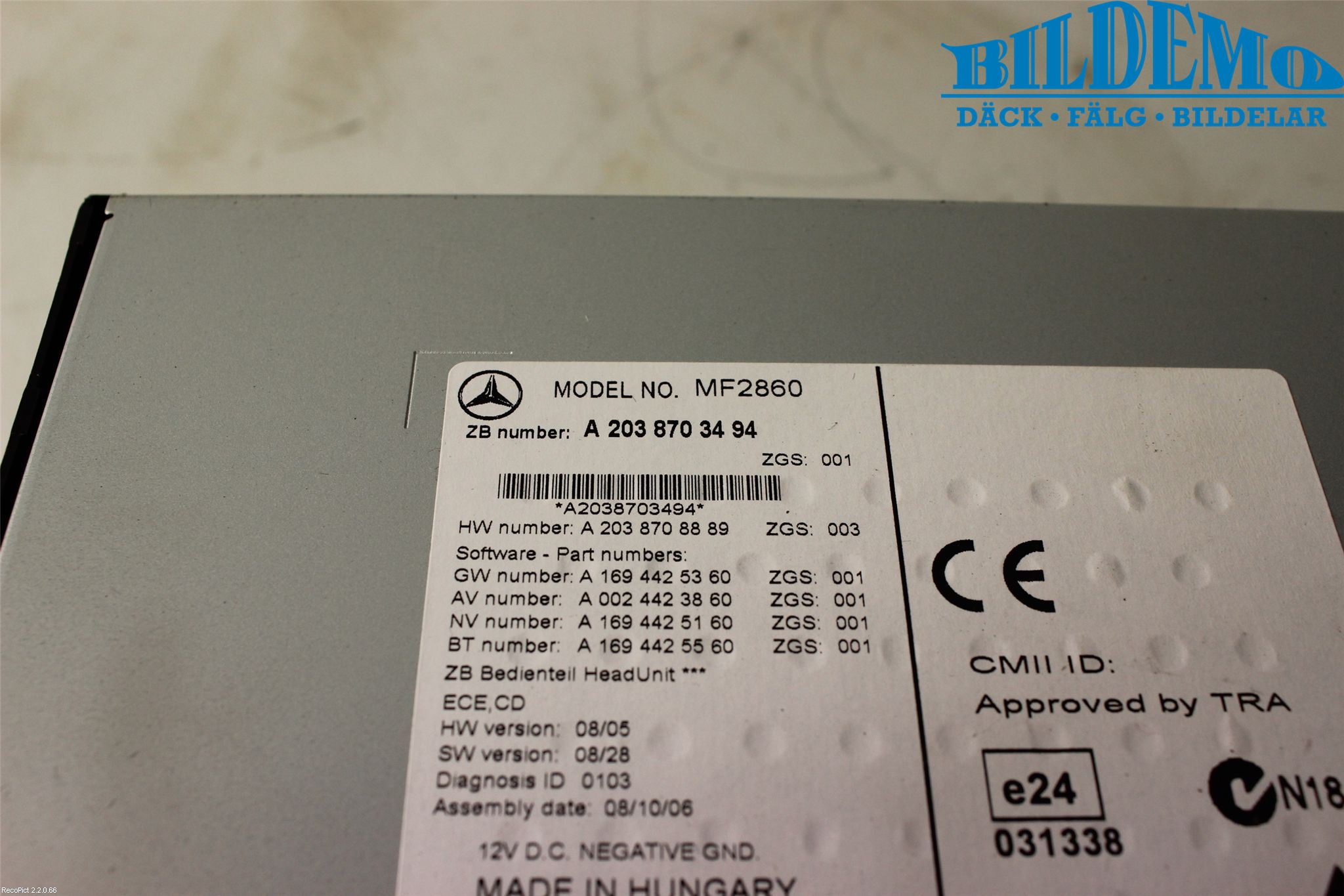 Mercedes-Benz MB C-KLASS (W204) 07-15 Stereo Radio Med Cd
