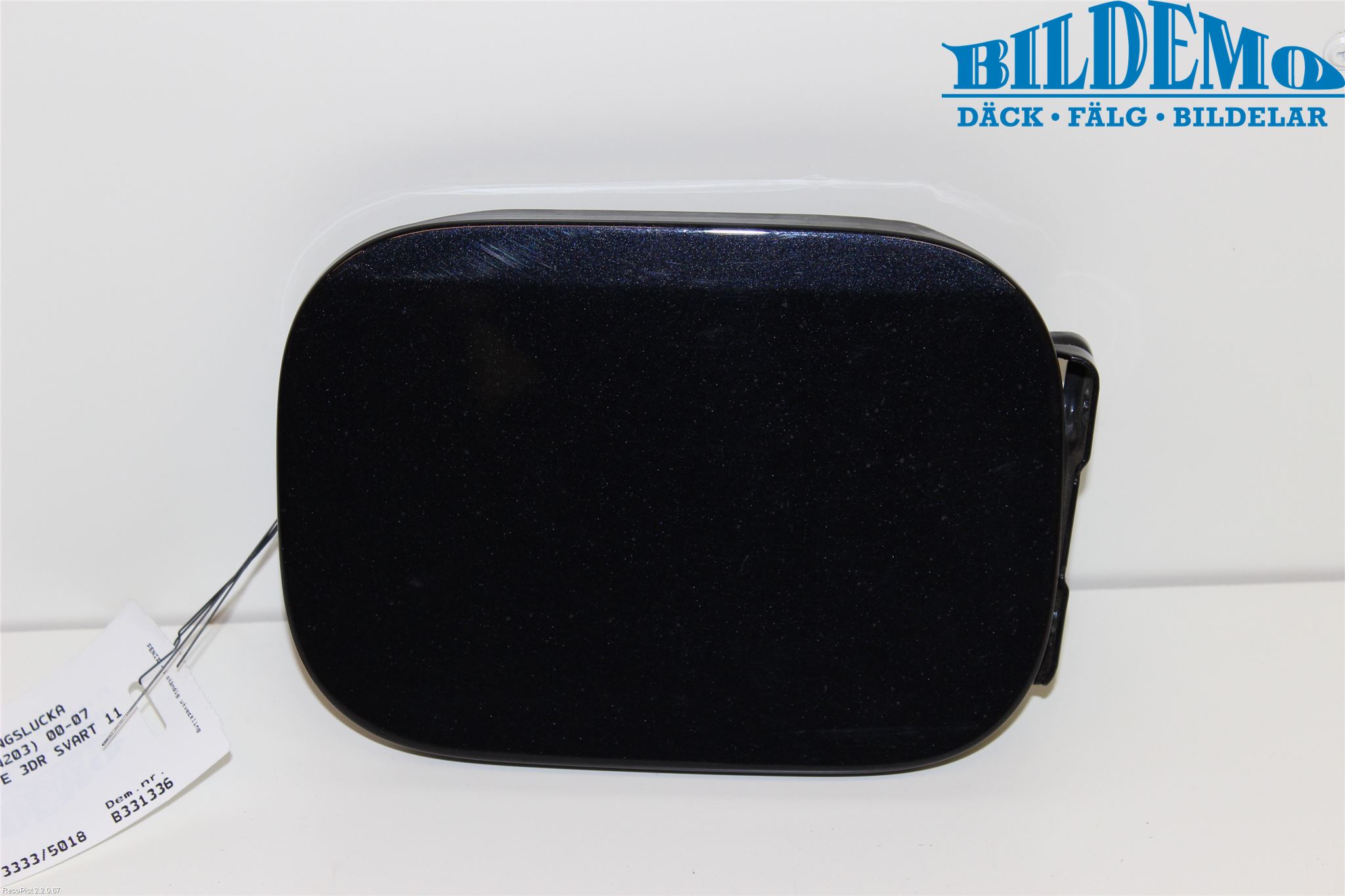 Mercedes-Benz MB C-KLASS (W204) 07-15 Drivstoff Tankluke