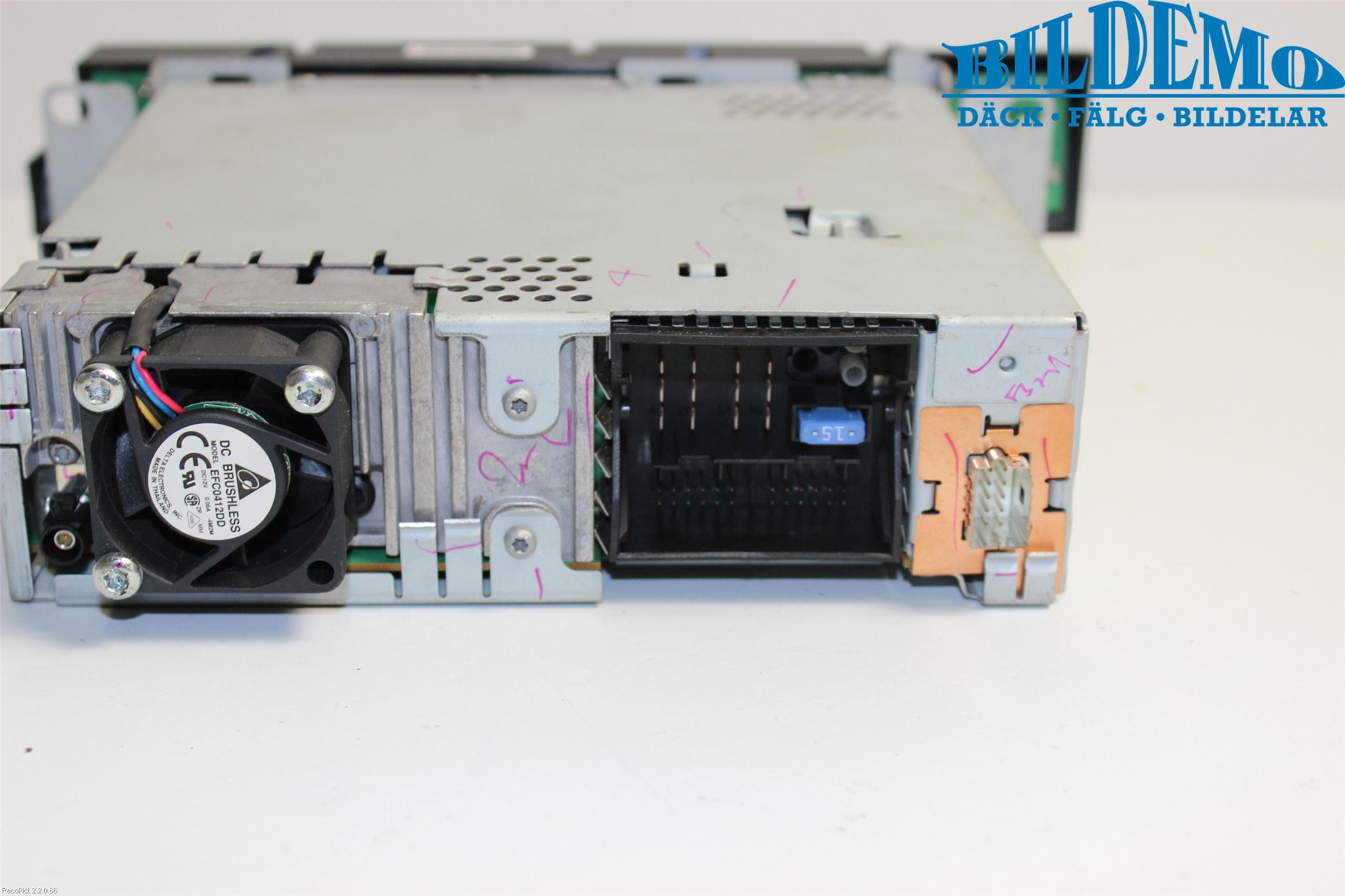 BMW 5 E60/61 Sed/Tou 02-10 Stereo Radio Med Cd
