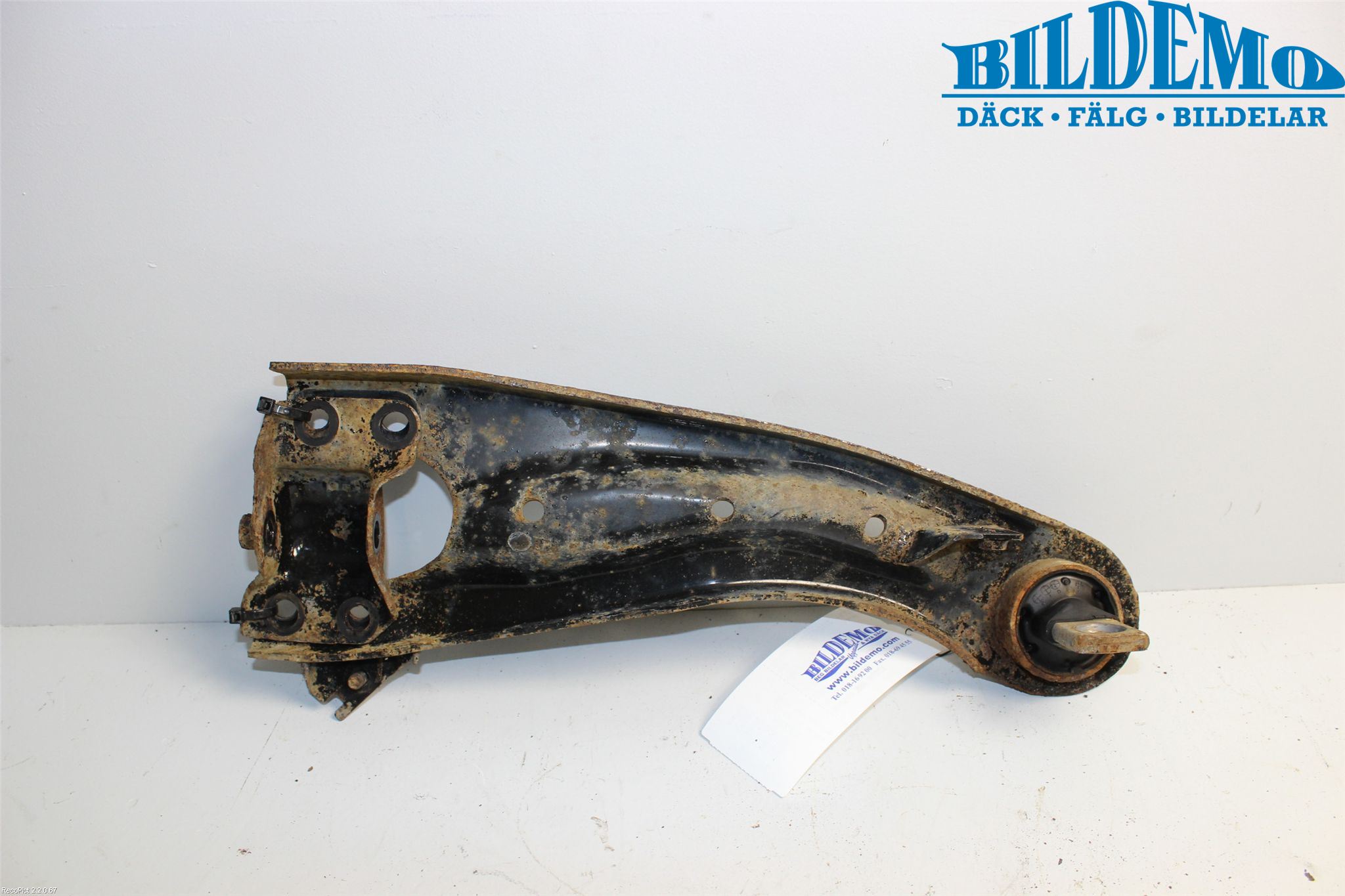 Mazda 6 02-08 Bærearm Bak Høyre