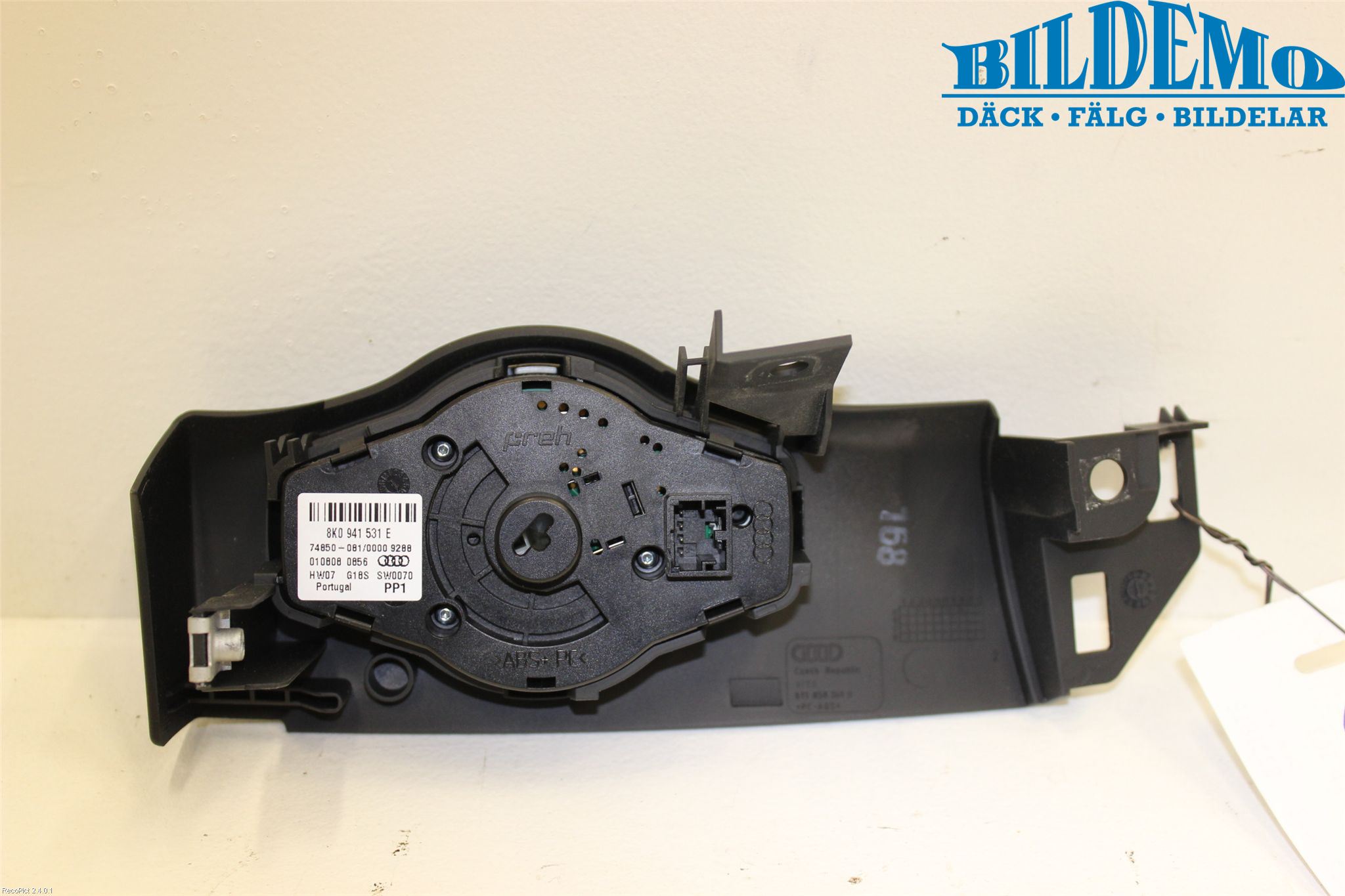 Audi A4/S4 08-11 Bryter Hovedlys