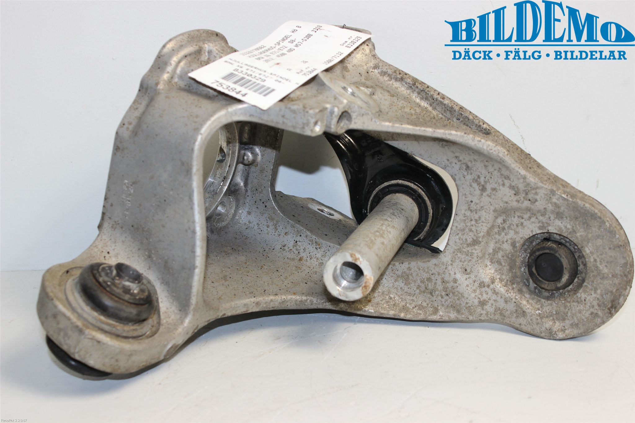 BMW X6 E71/E72   08-14 Spindel Hb