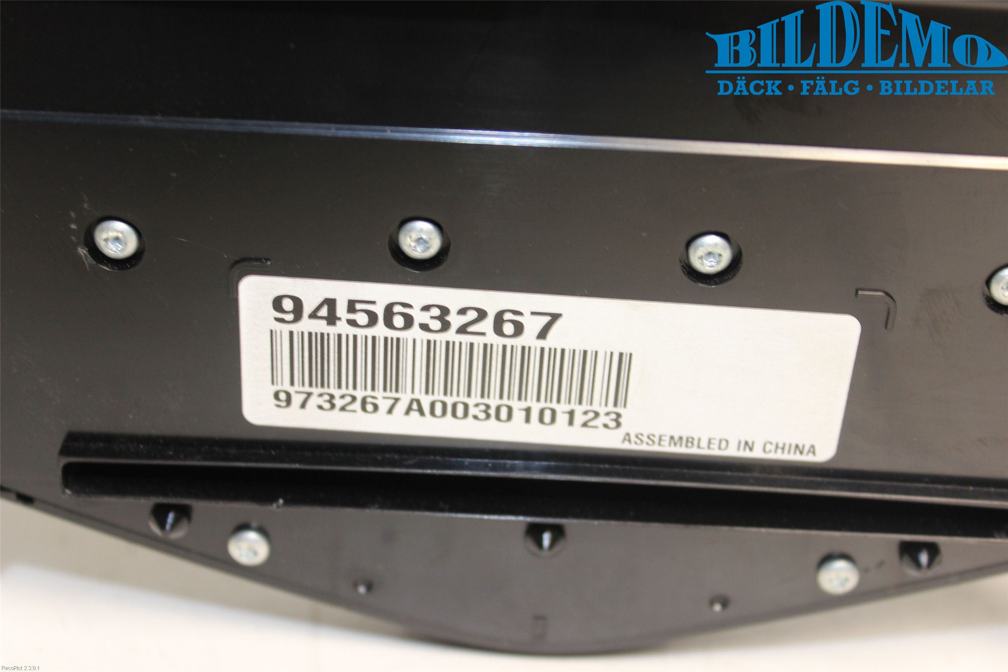 GM CHEVROLET CRUZE Stereo Radio Med Cd