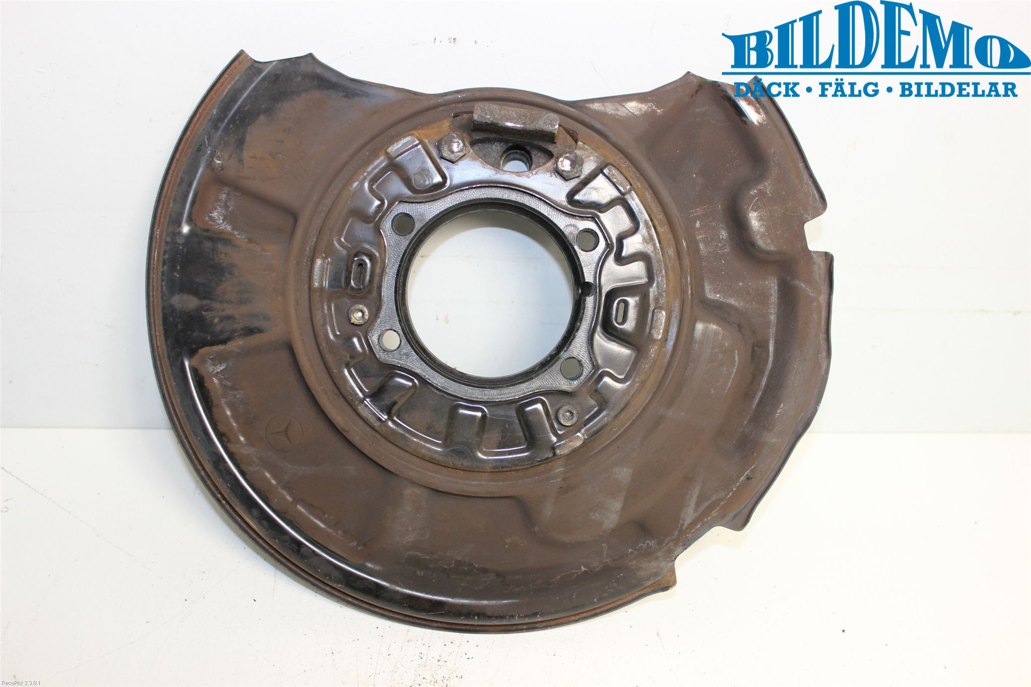 Mercedes-Benz MB CLS (C219) 03-11 Spindel Hb