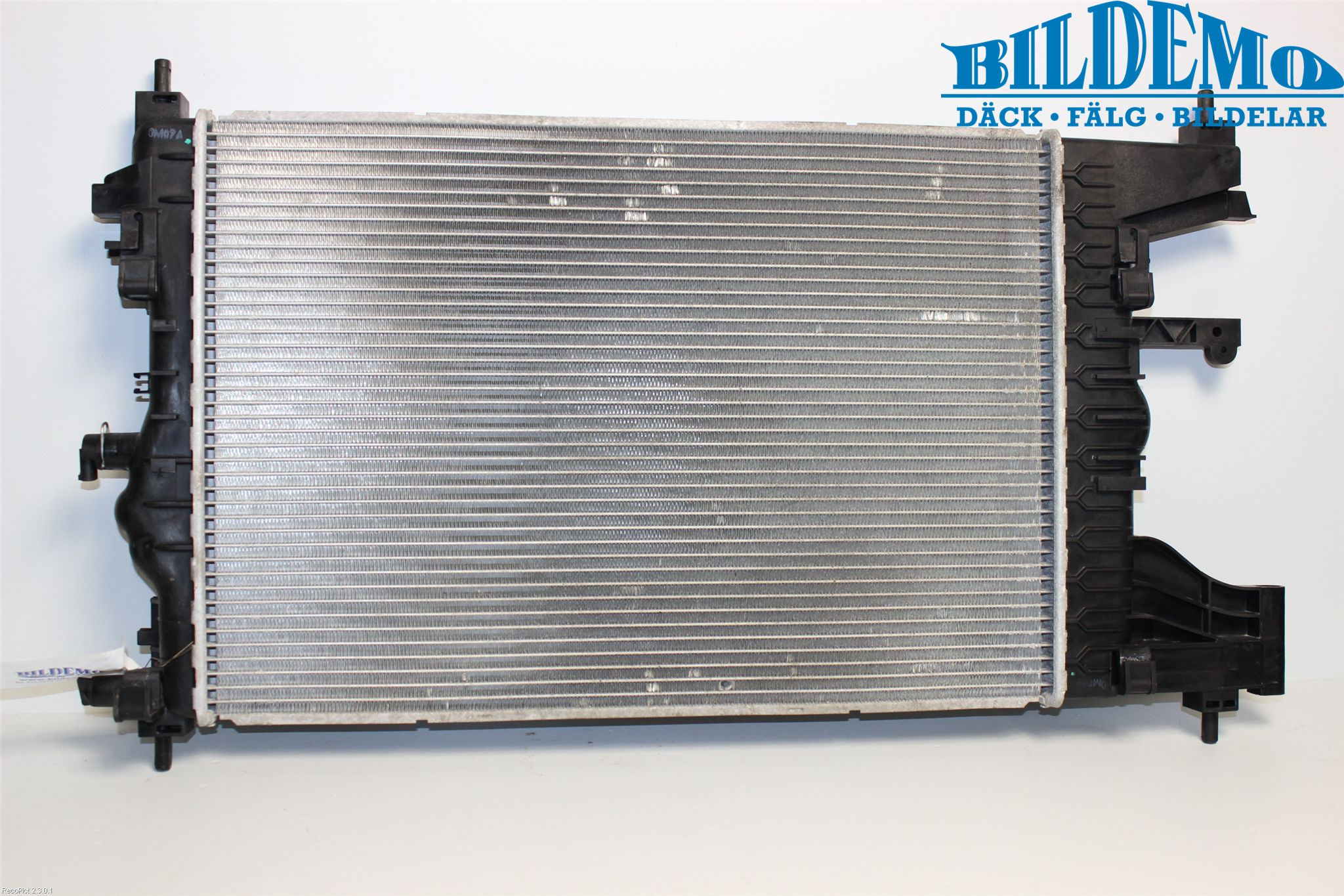 GM CHEVROLET CRUZE Radiator Manuell