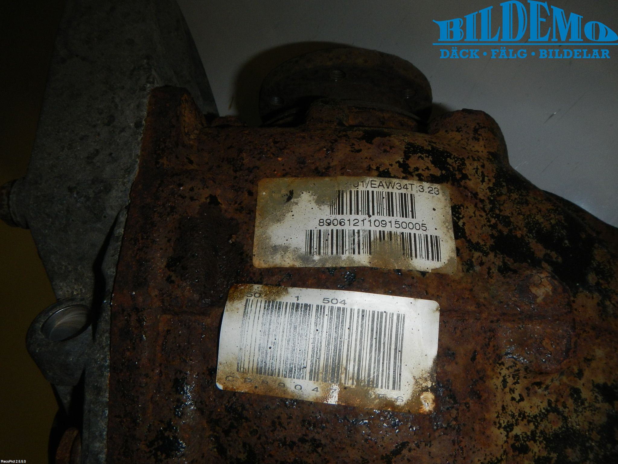 BMW 5 E60/61 Sed/Tou 02-10 Bakaksel Kardang Bak -Diff