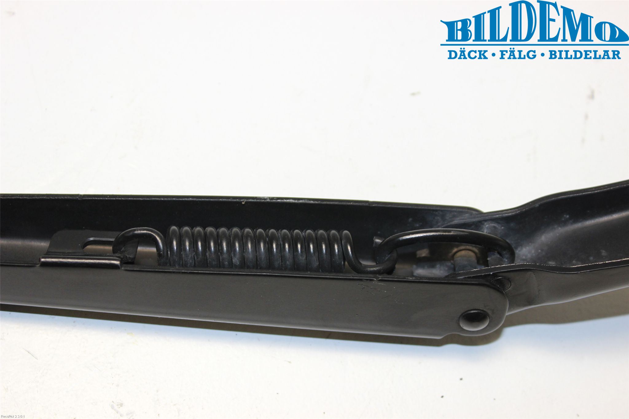 BMW 3 E90/91 SED/TOU 05-12 Viskerarm-Armer Frontrute