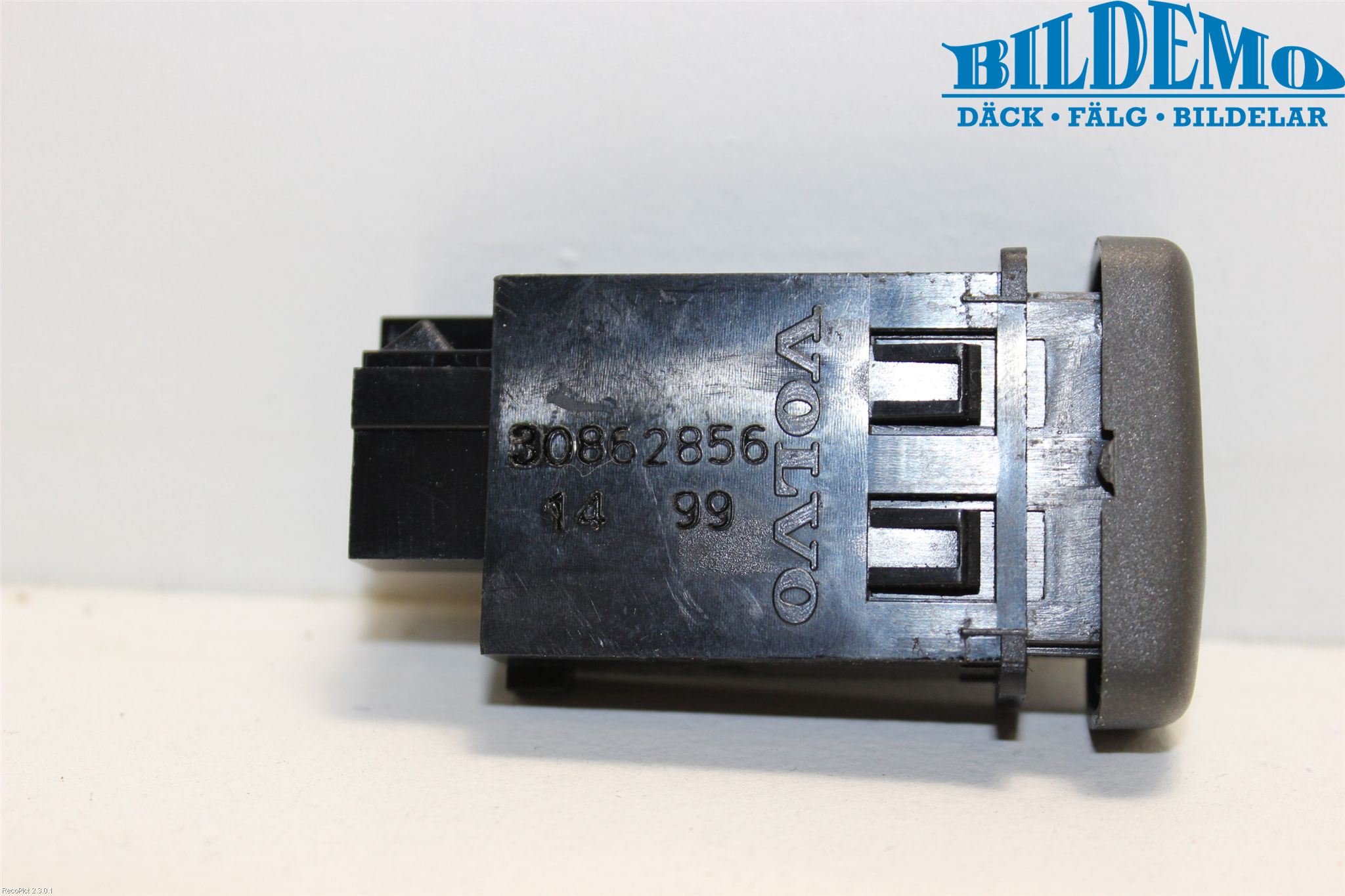 Volvo S40/V40    96-04 Bryter Varmesete