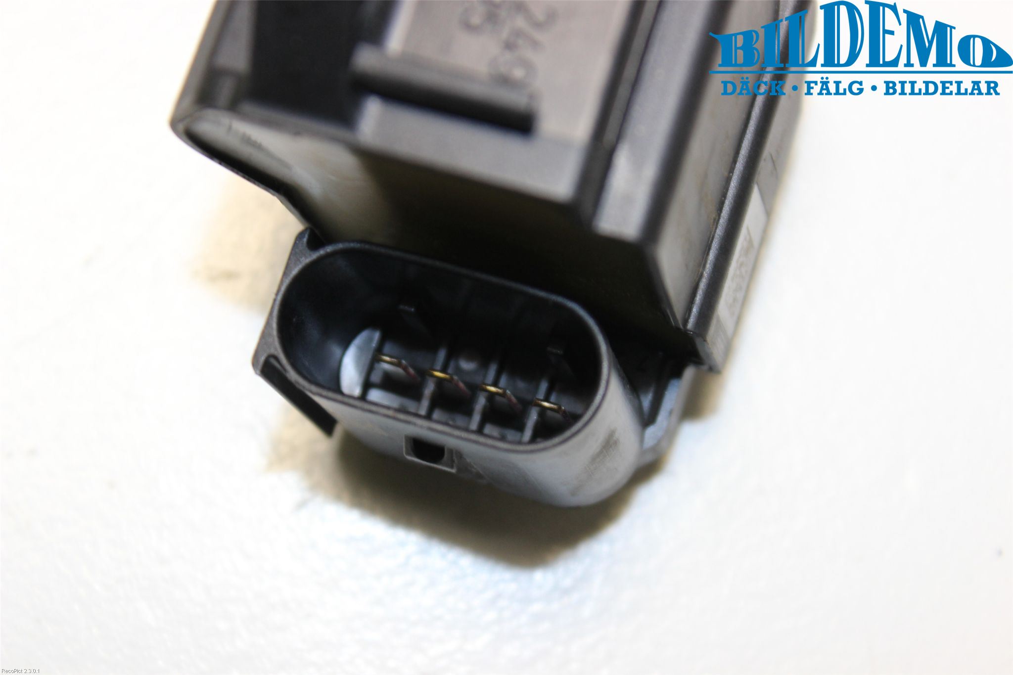 Mercedes-Benz MB C-KLASS (W204) 07-15 Coil