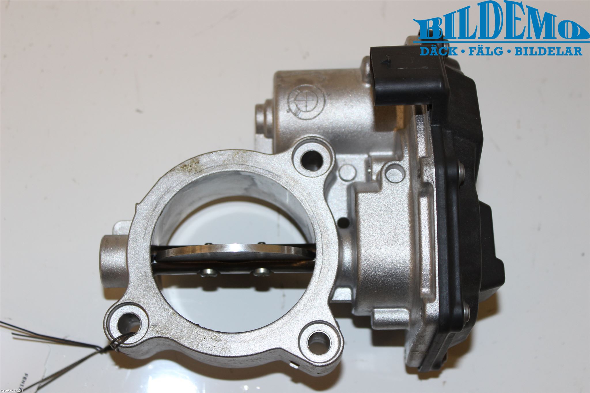 BMW 3 F30/F31/F80 12-19 Inns Spjeldhus