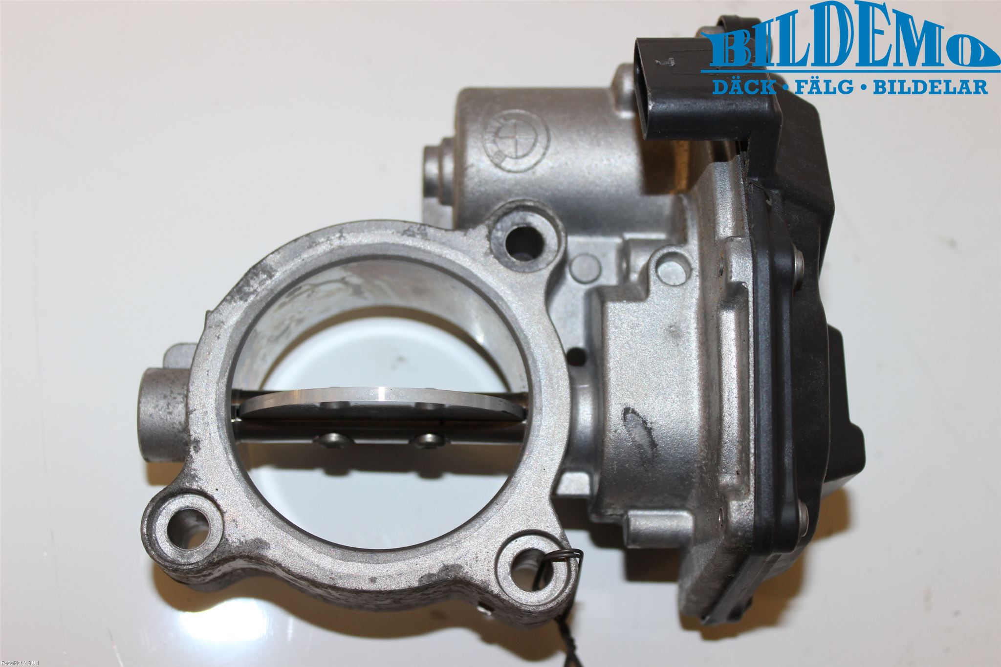 BMW 3 E90/91 SED/TOU 05-12 Inns Spjeldhus