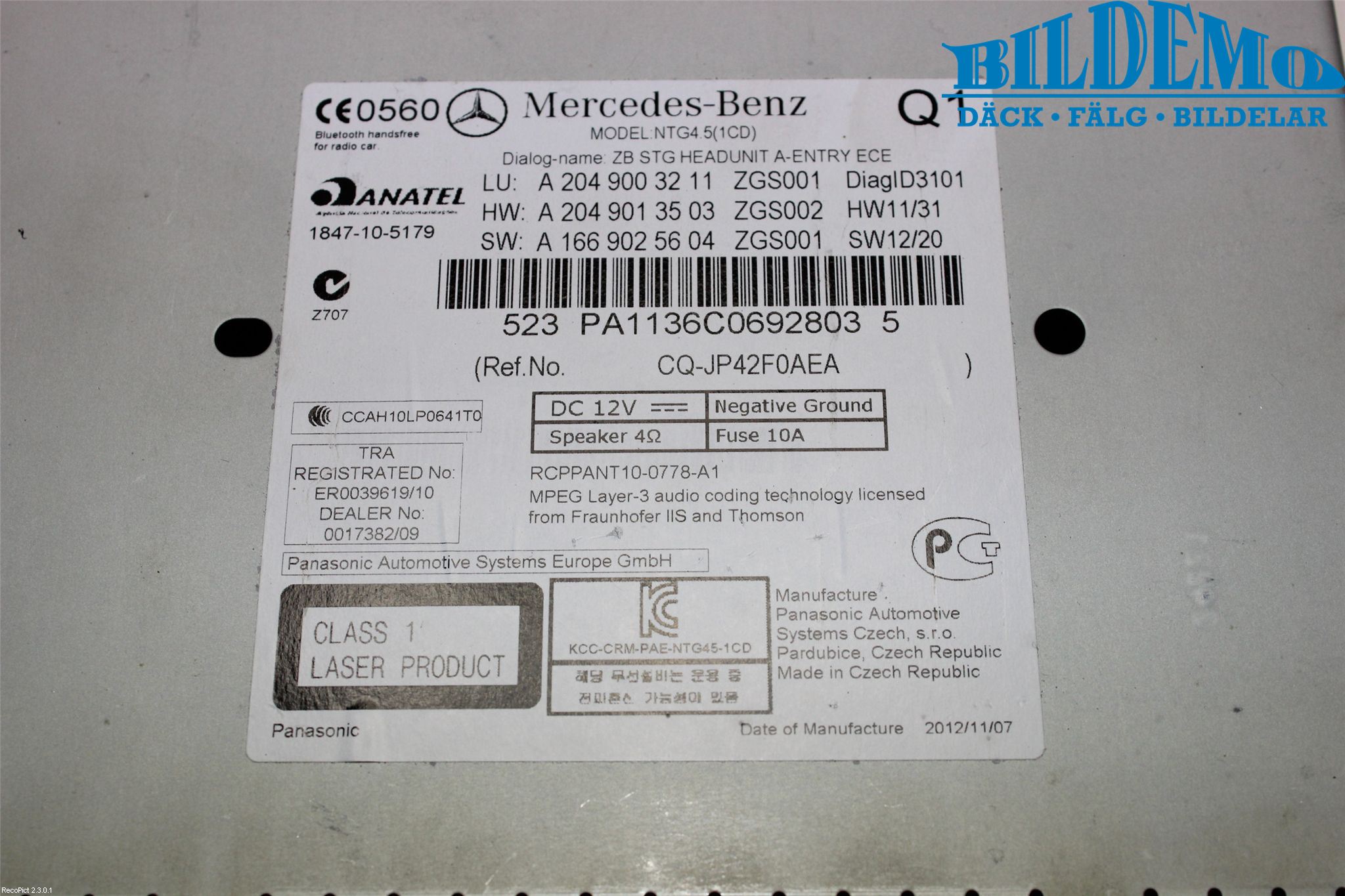 Mercedes-Benz MB C-KLASS (W204) 07-15 Stereo Radio Med Cd