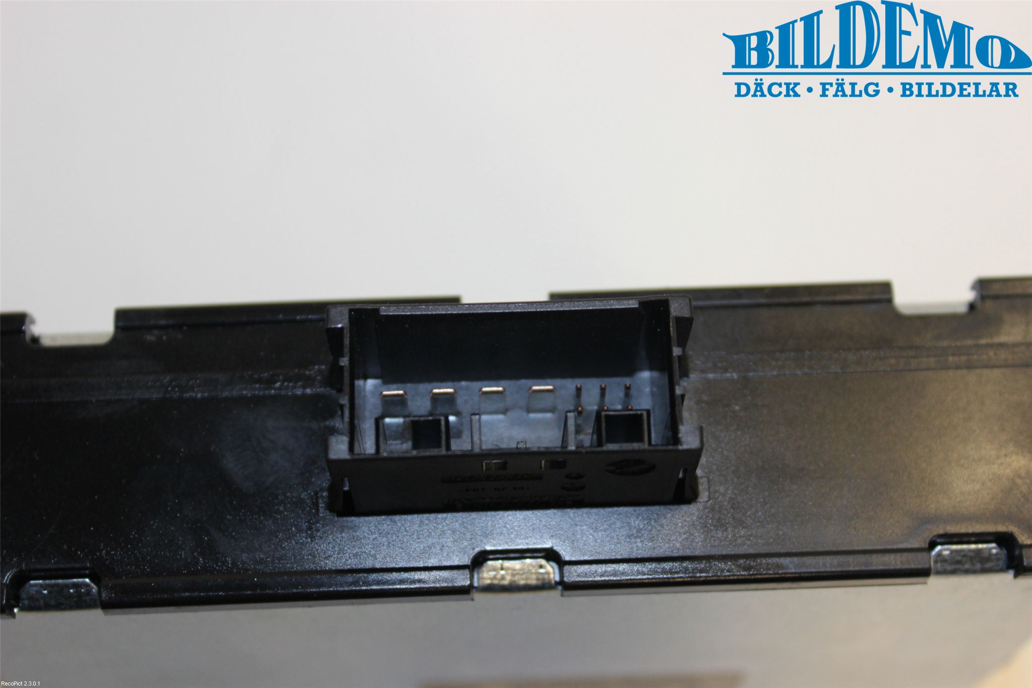 BMW X1 E84 10-15 Dc-Cd Omformer Hybrid