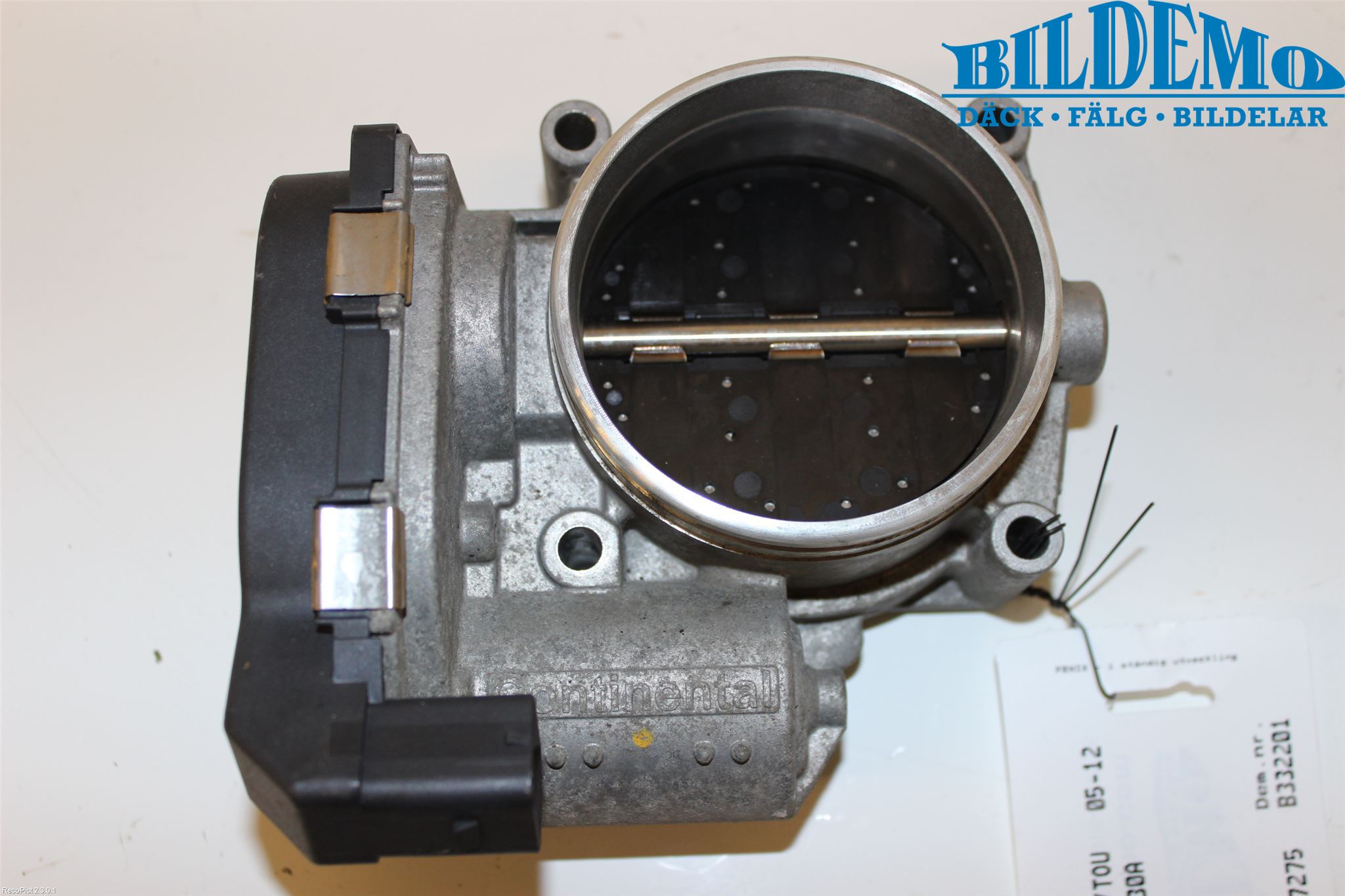 BMW 3 E90/91 SED/TOU 05-12 Inns Spjeldhus