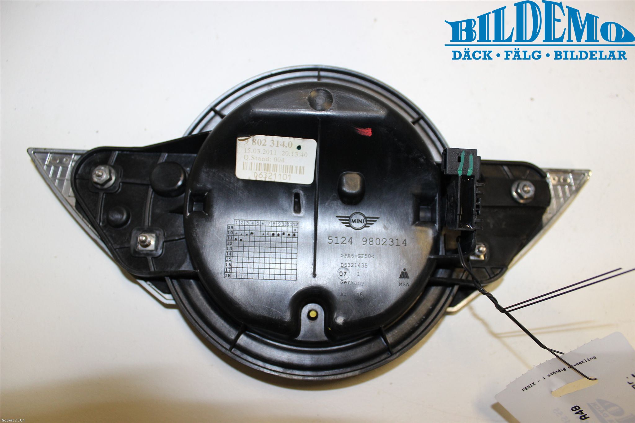 Mini COUNTRYMAN R60 11-16 Bakluke Handtak Ytre