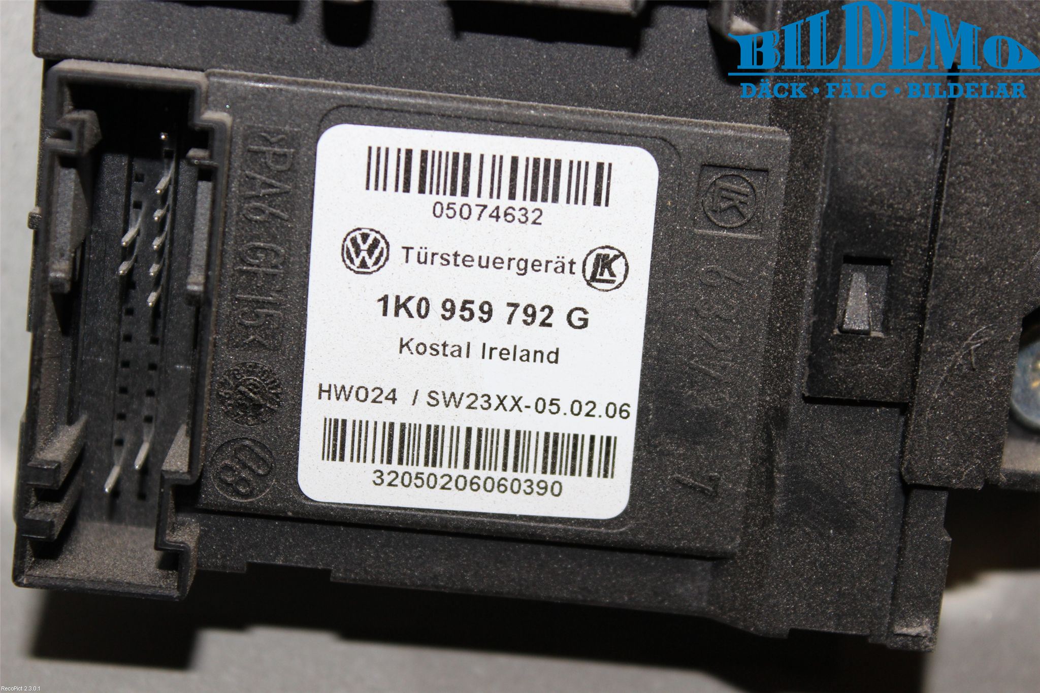 Volkswagen VW CADDY      04-10 Vindusheis El Komp