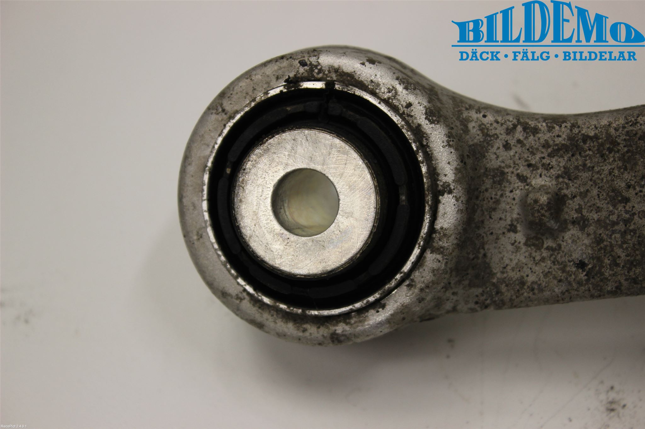 BMW 5 F10/F11/F18 09-17 Bærearm Bak Høyre Øvre