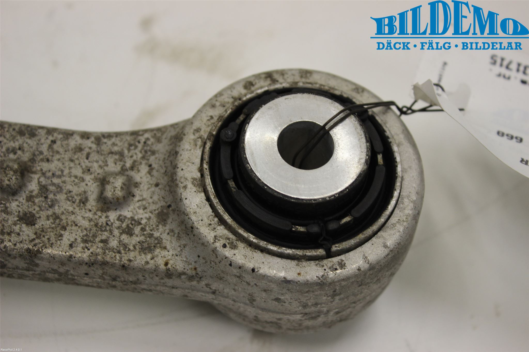 BMW 5 F10/F11/F18 09-17 Bærearm Bak Venstre Øvre