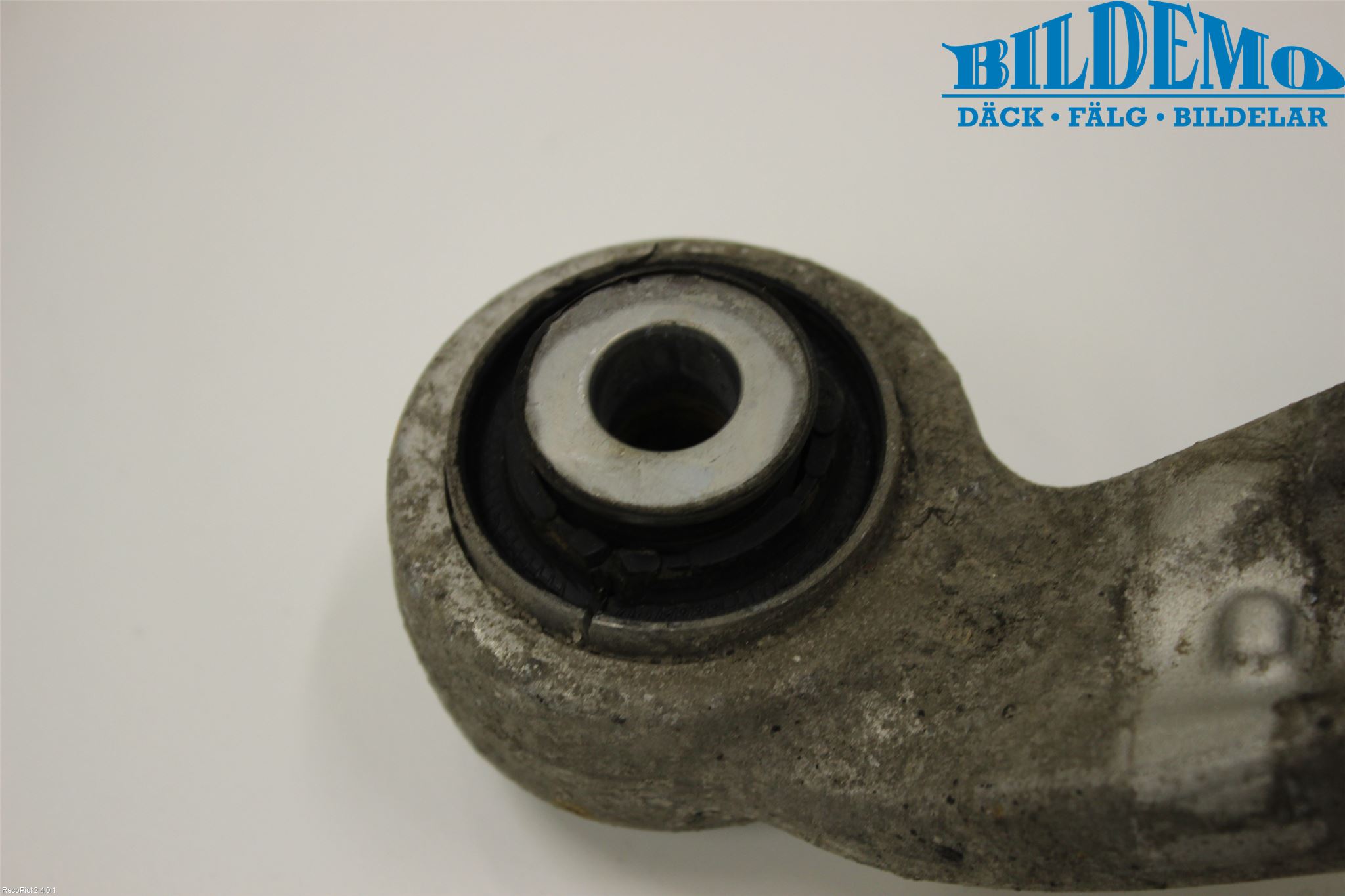 BMW 5 F10/F11/F18 09-17 Bærearm Bak Venstre Øvre
