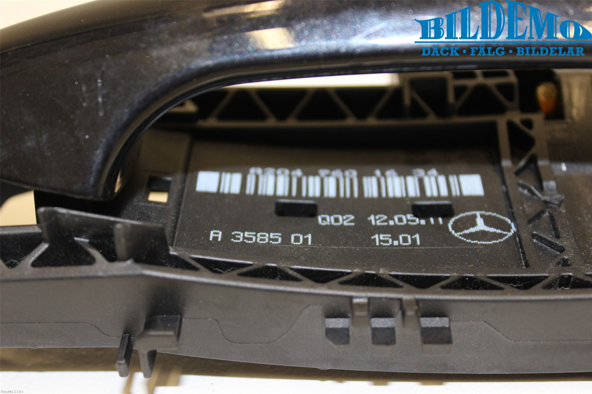 Mercedes-Benz MB E-KLASS (W212) 09-16 Dørhandtak Ytre Høyre