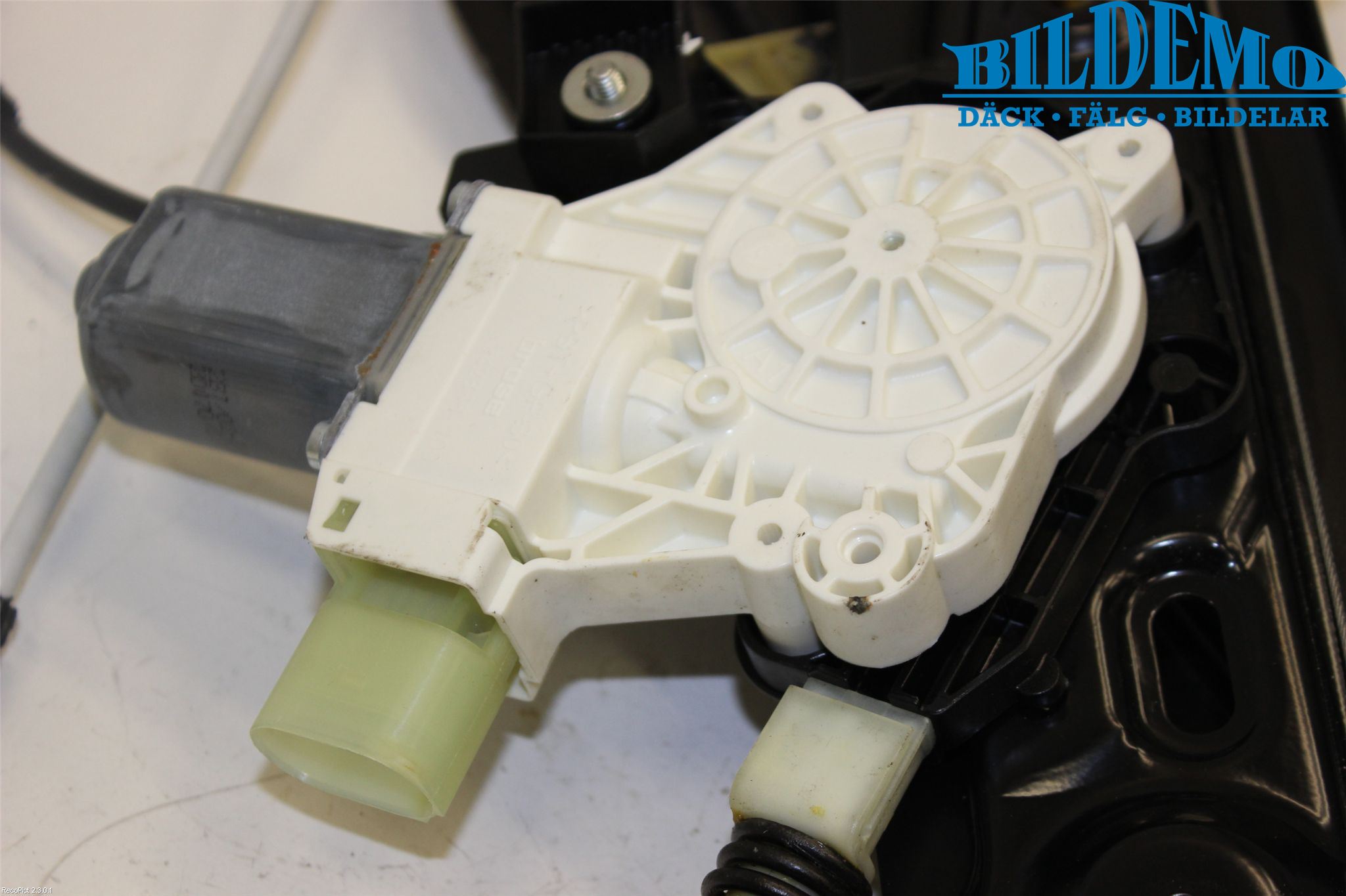BMW 5 F10/F11/F18 09-17 Vindusheis El Komp