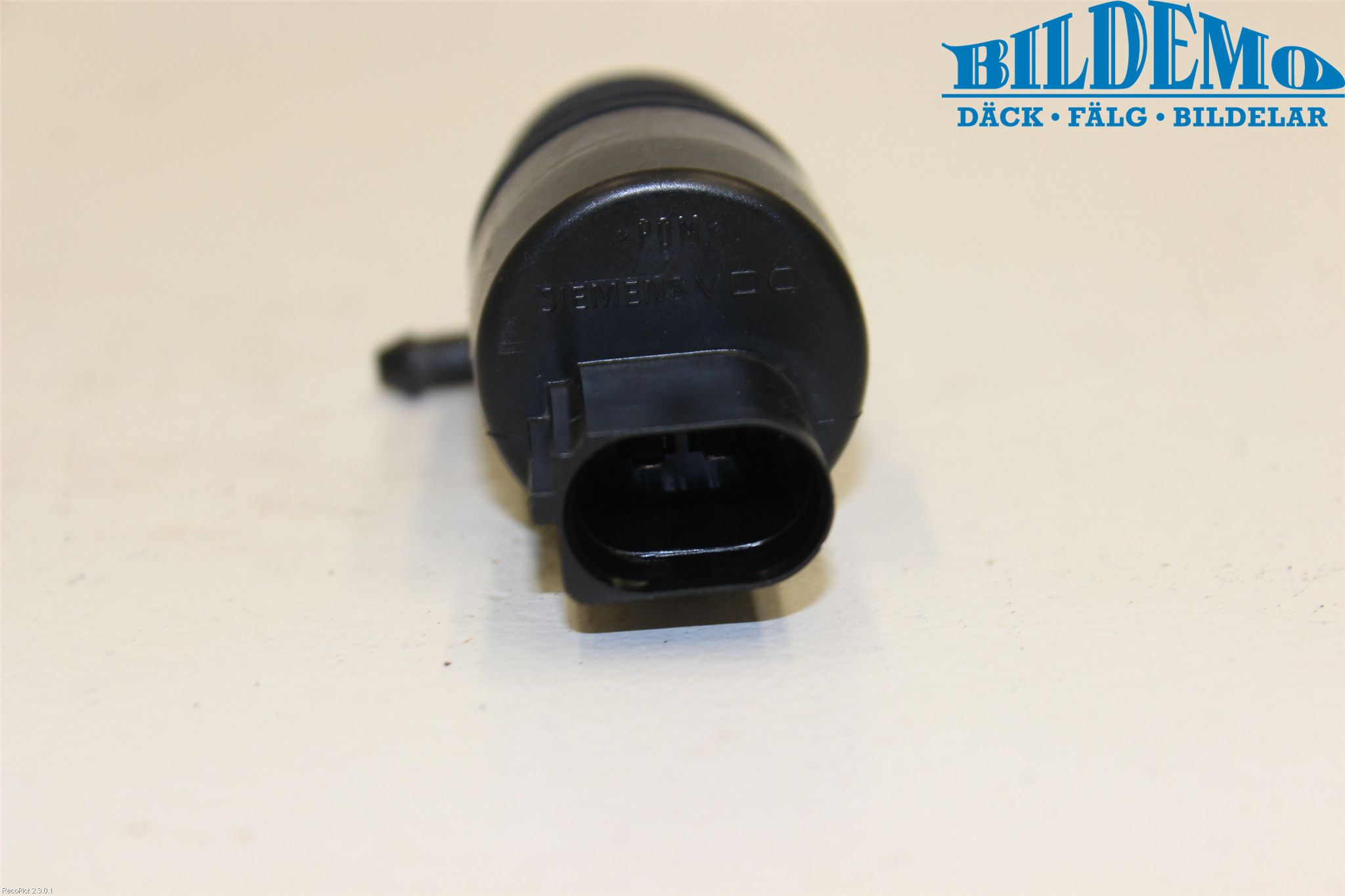 BMW 5 F10/F11/F18 09-17 Spylerpumpe Frontrute