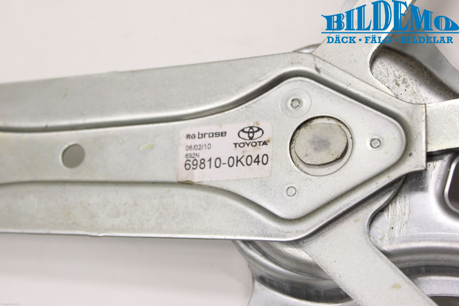 Toyota HILUX 05-16 Vindusheis El Komp