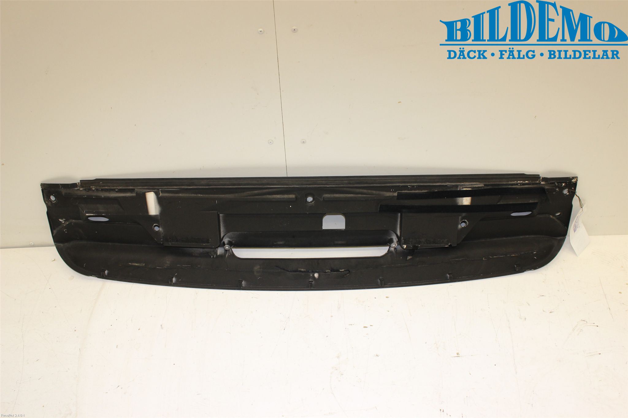 BMW X5 E53     99-06 Spoiler Bakluke