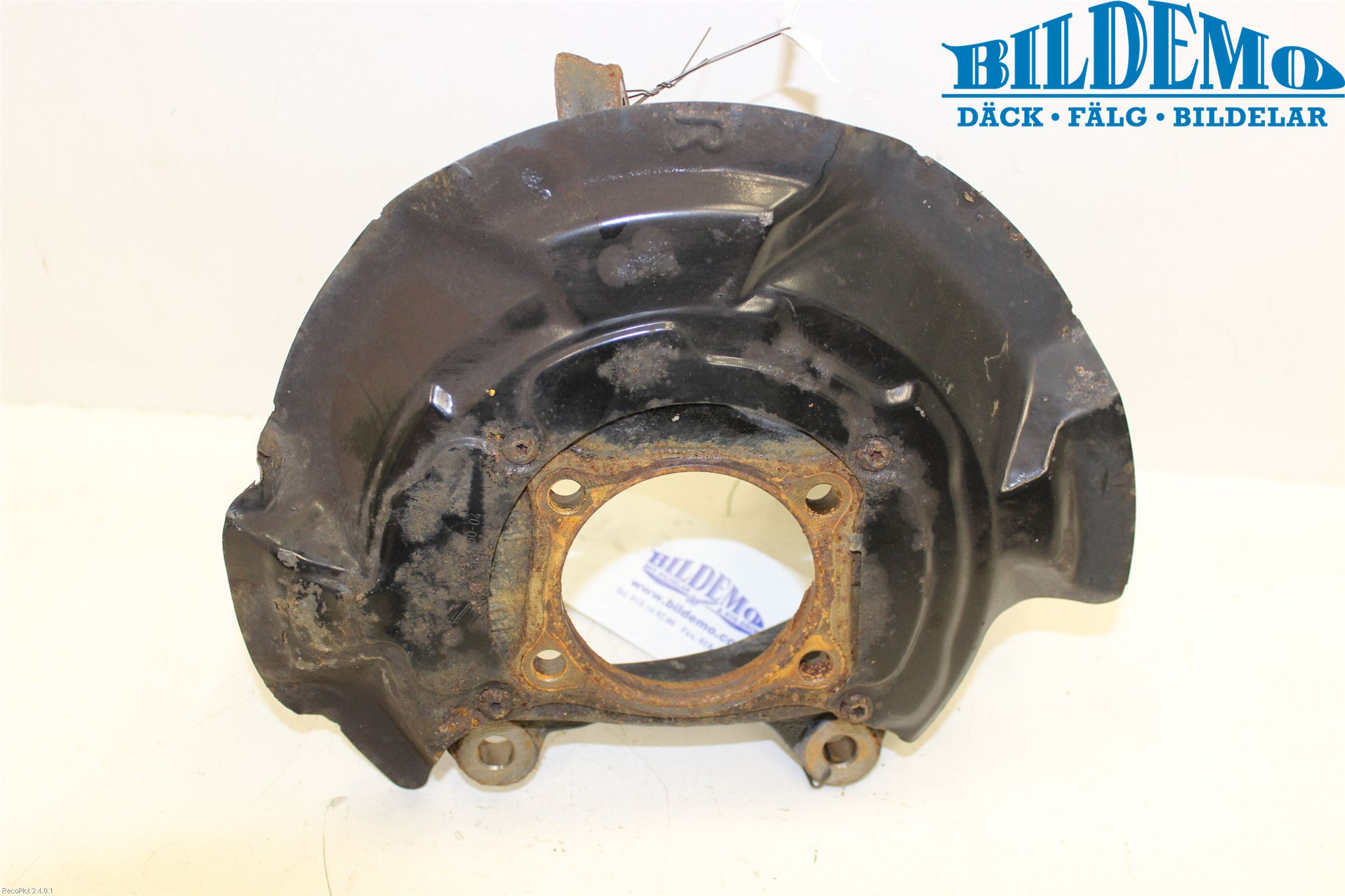 Mini CLUBMAN R55 06-14 Spindel Hf