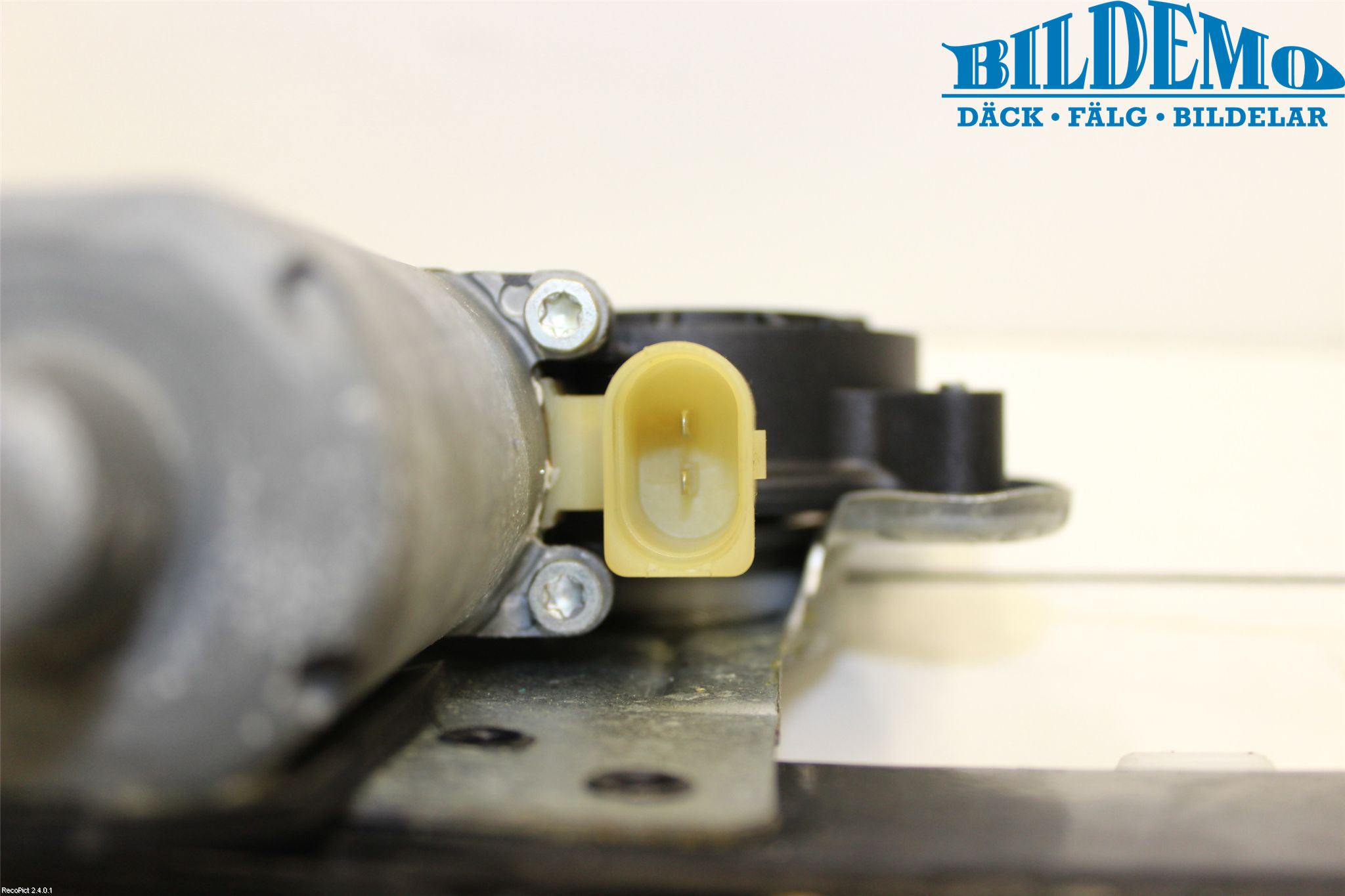 Volvo XC70 05-07 Vindusheis El Komp