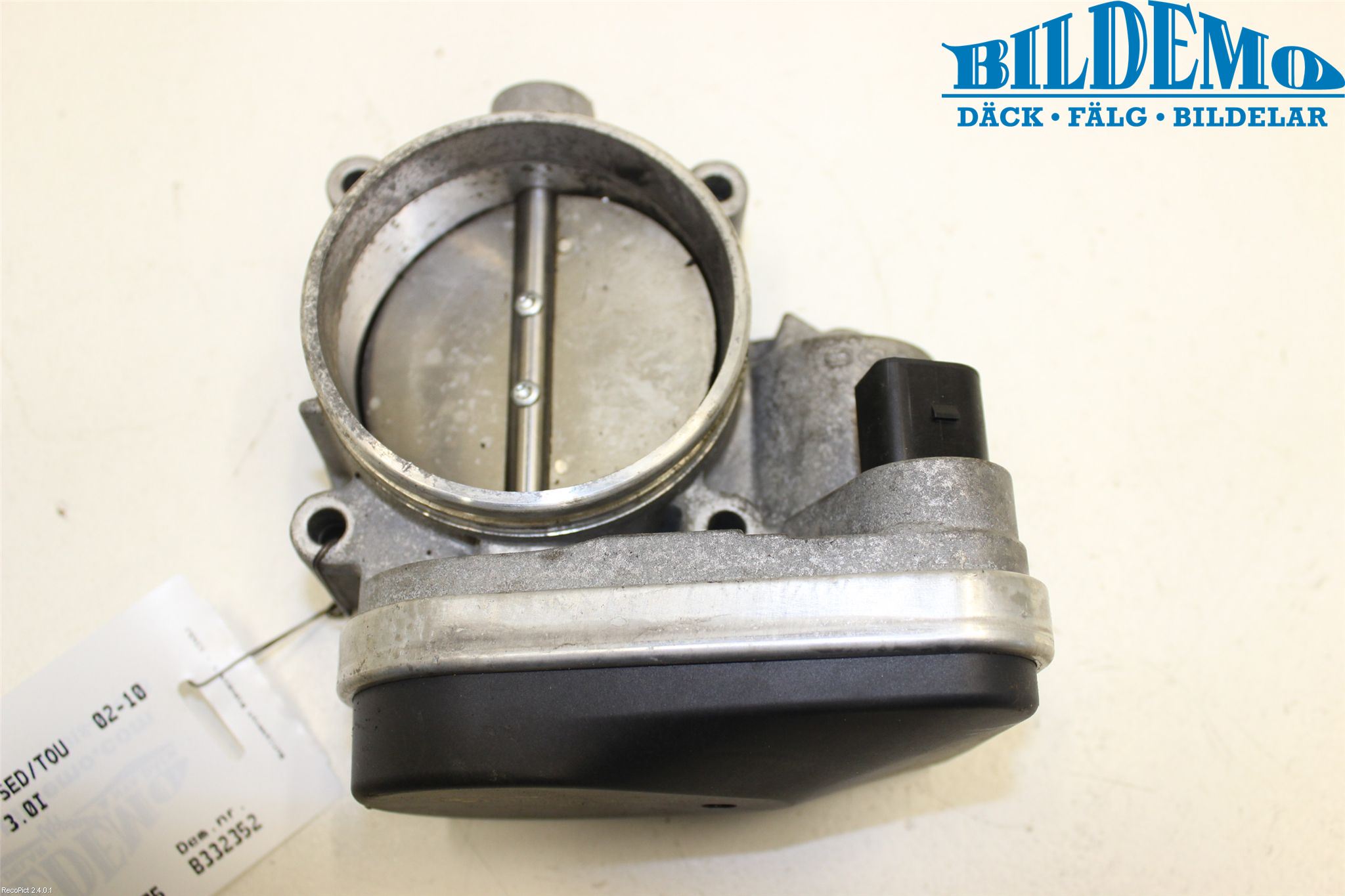 BMW 5 E60/61 Sed/Tou 02-10 Inns Spjeldhus