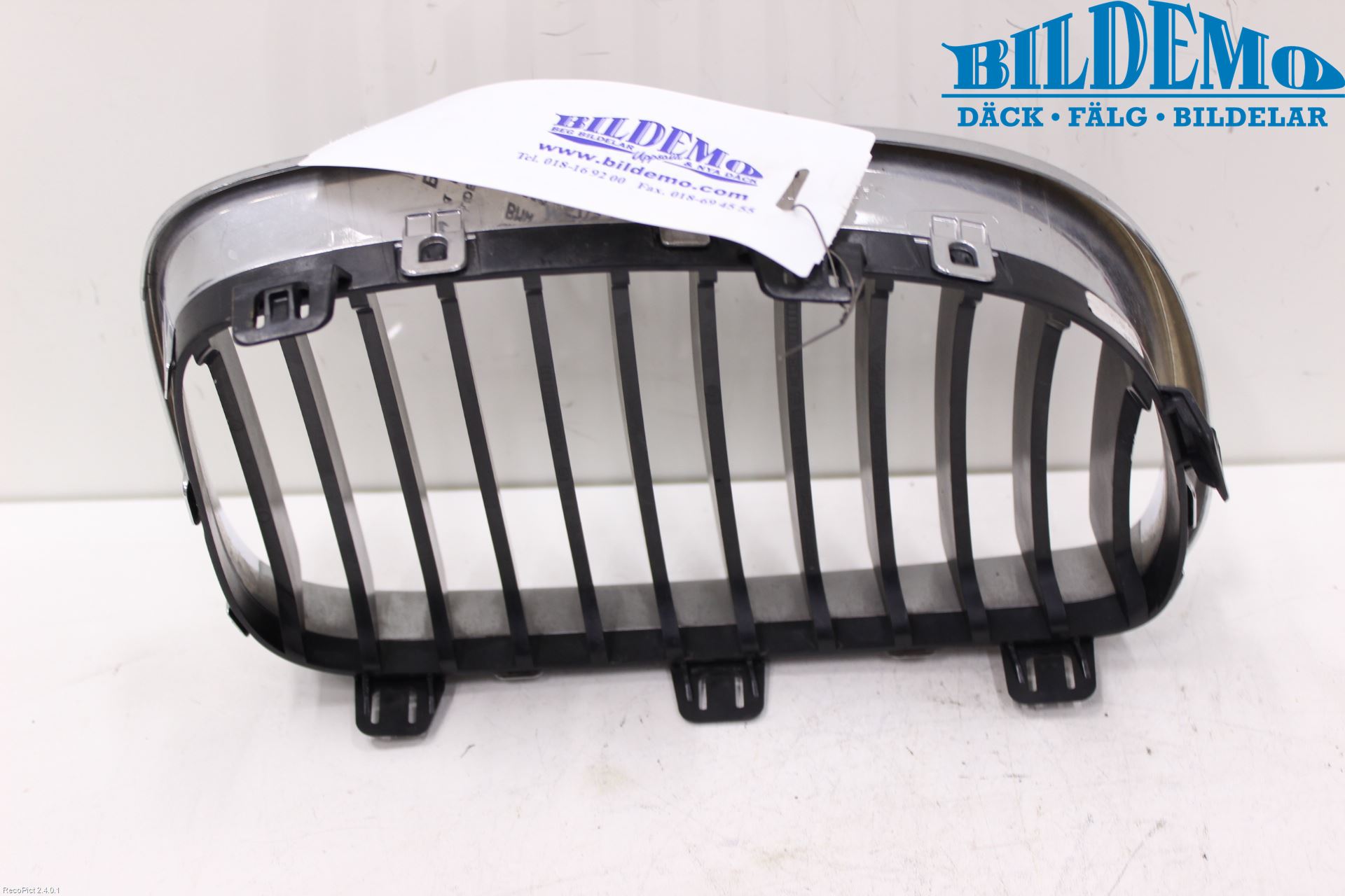BMW 1 E87/81 5D/3D 03-11 Grilldel Venstre