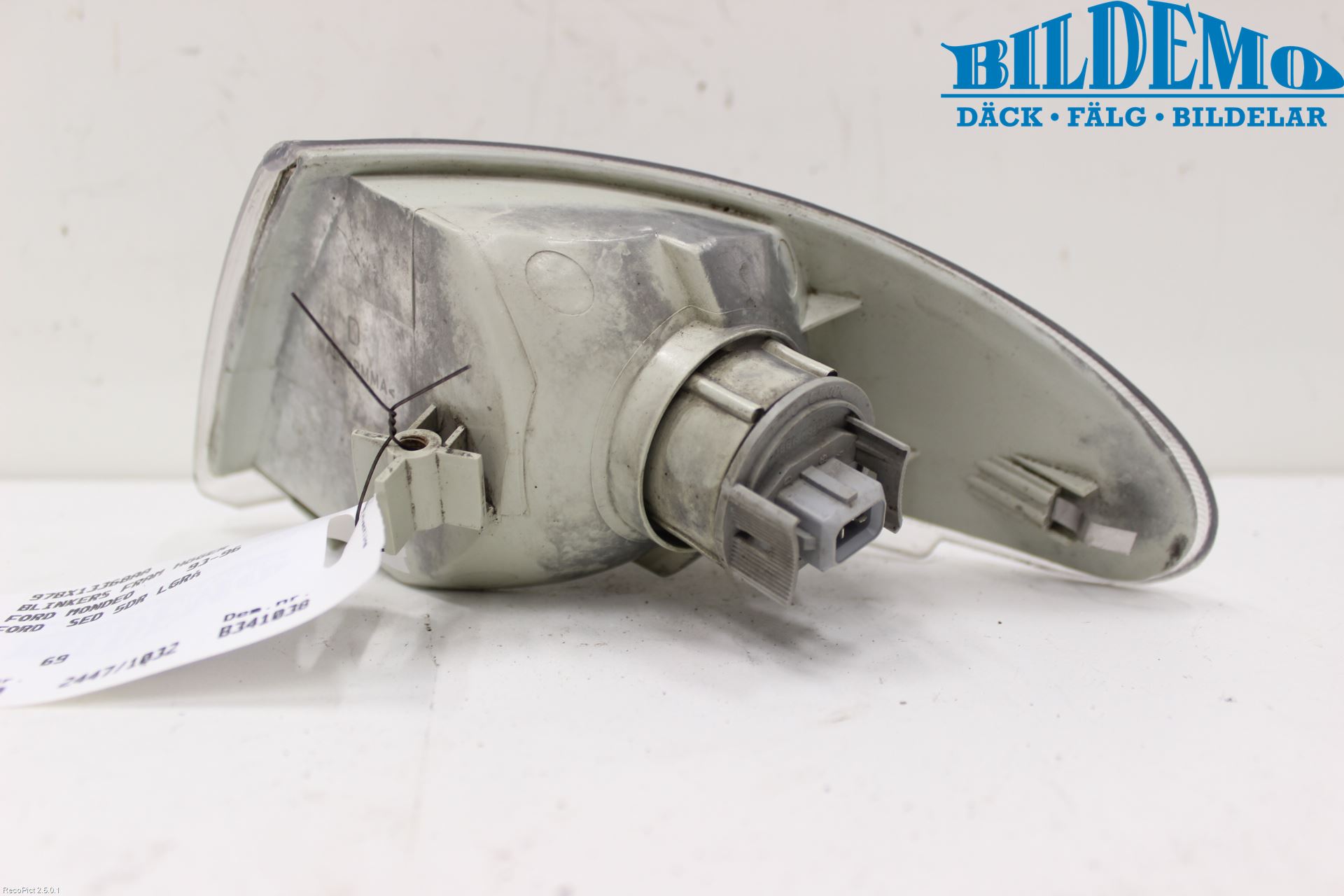 Ford MONDEO     93-96 Blinklykt Foran Høyre
