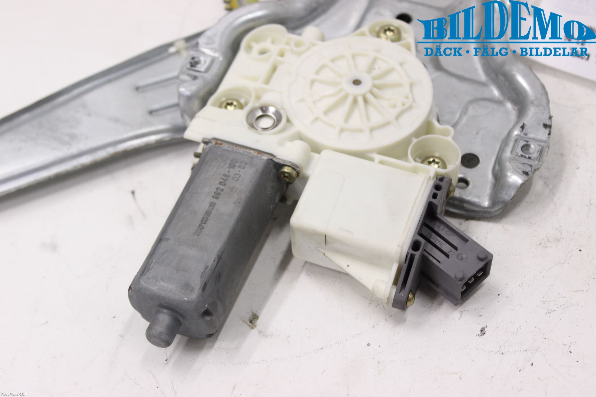 Toyota AVENSIS 03-06 Vindusheis El Komp