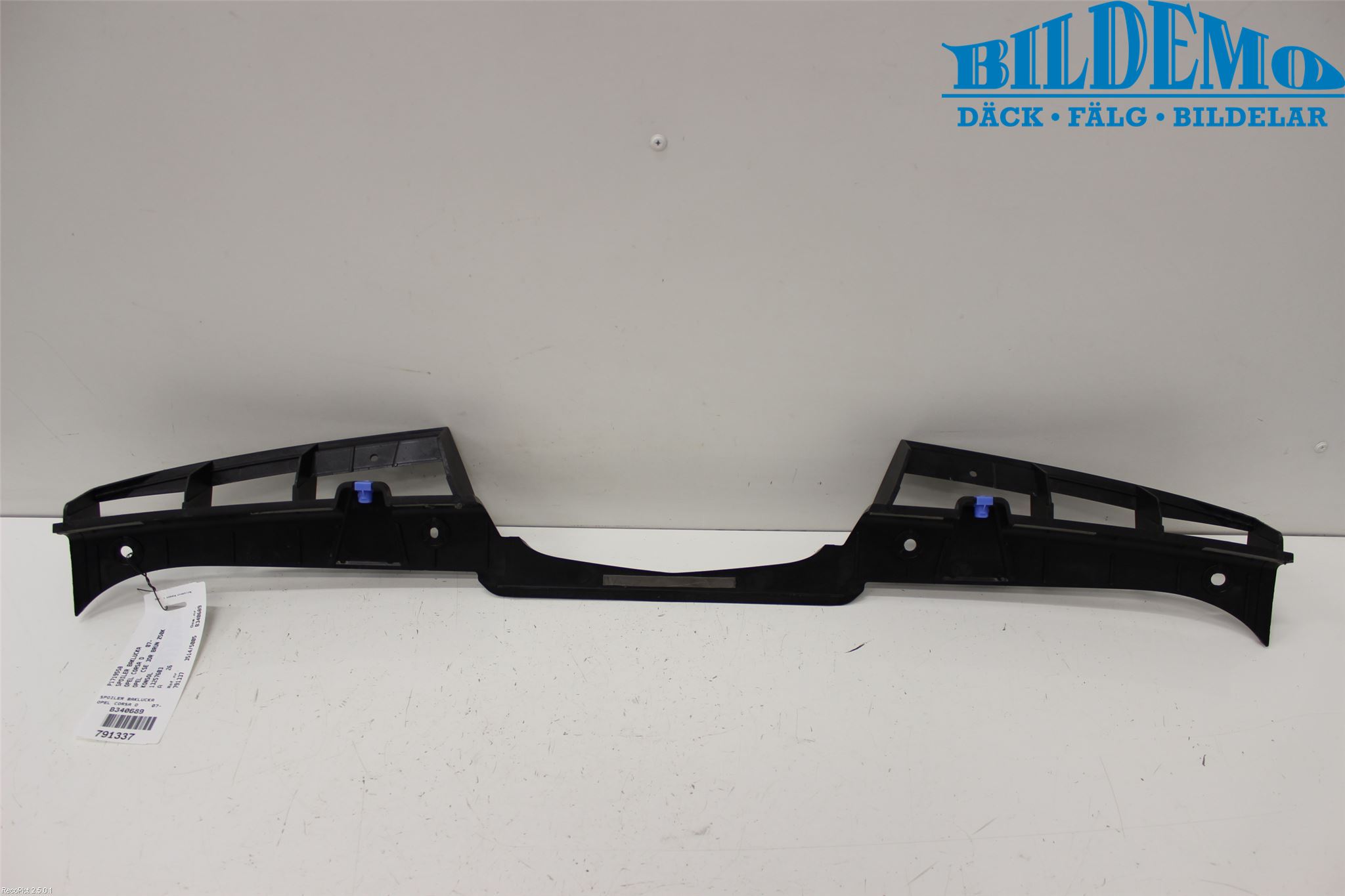 Opel CORSA D 07-14 Spoiler Bakluke