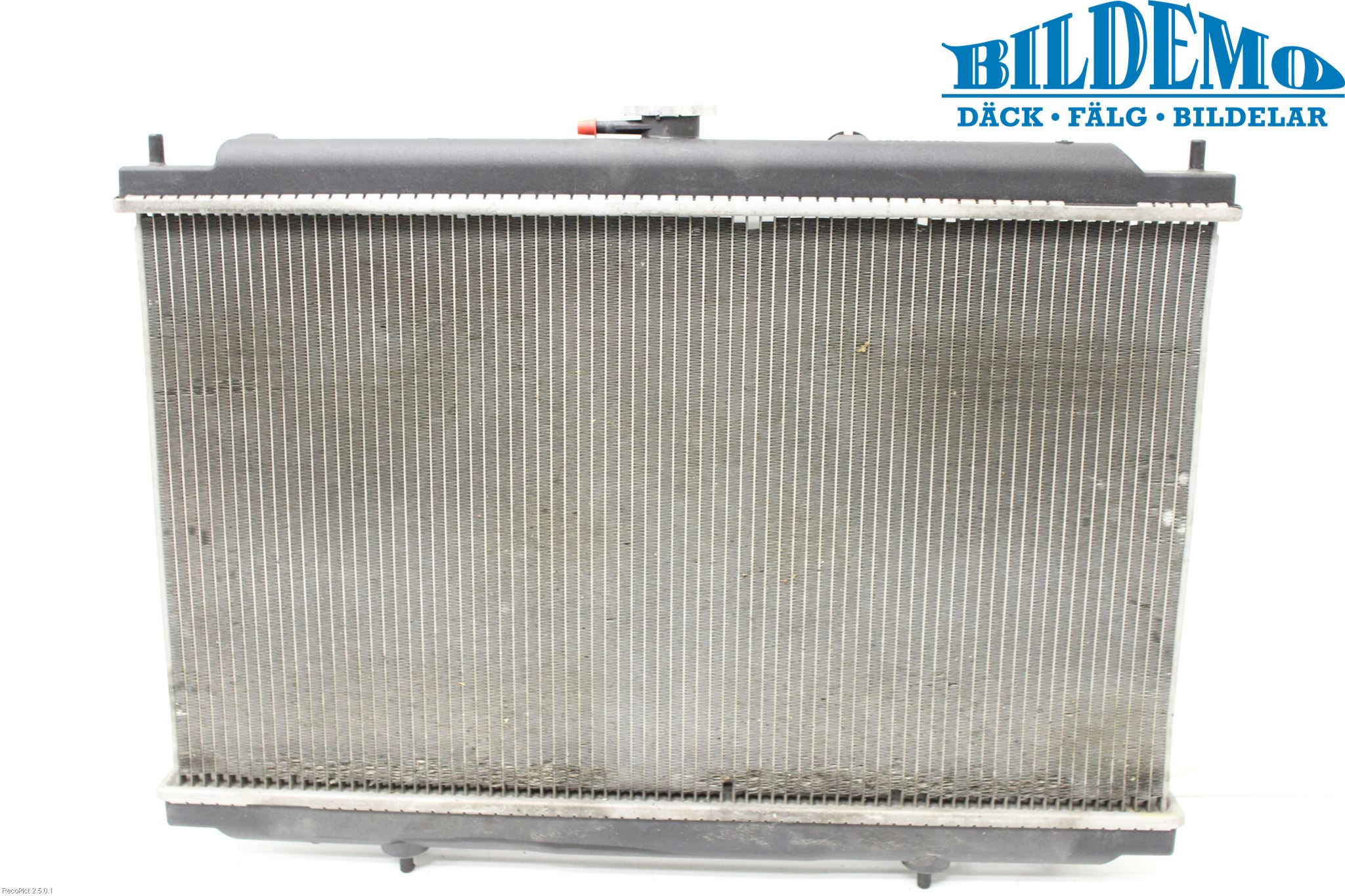Nissan ALMERA TINO Radiator Manuell