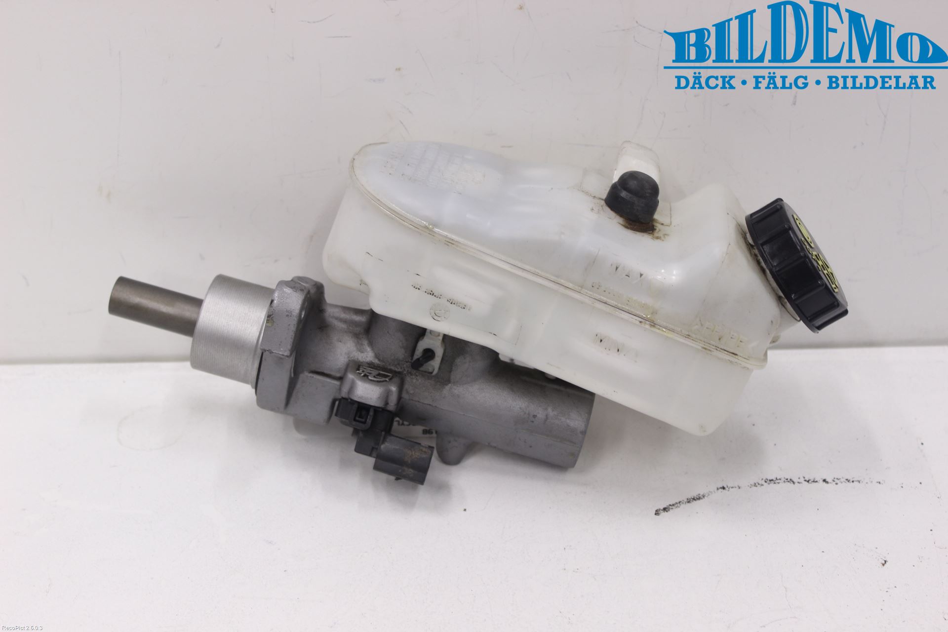 Volkswagen VW TRANSP/CARAVELLE (T5) 04-15 Brems Hovedsylinder
