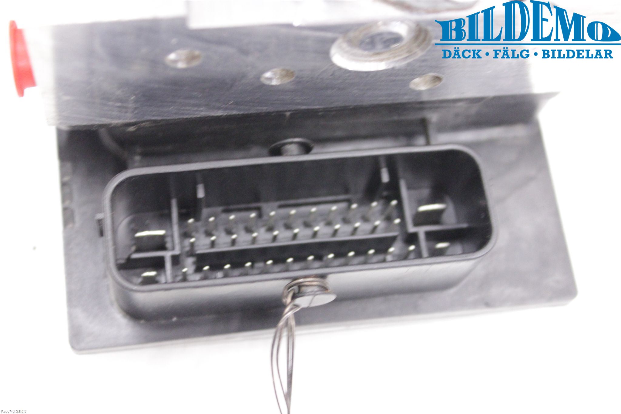 Mercedes-Benz MB E-KLASS (W212) 09-16 Abs Hydraulikkaggregat