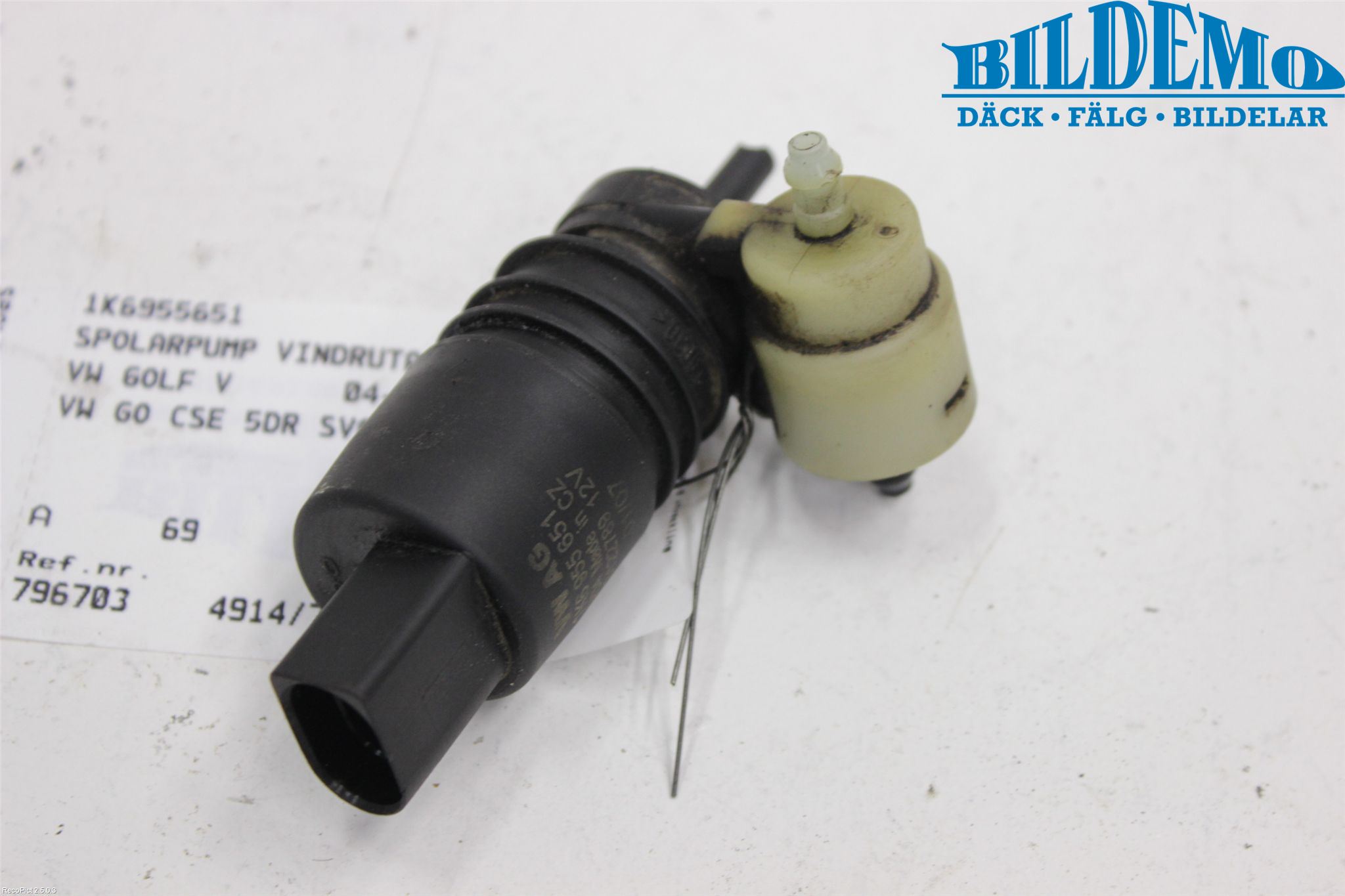 Volkswagen VW GOLF V 04-09 Spylerpumpe Frontrute