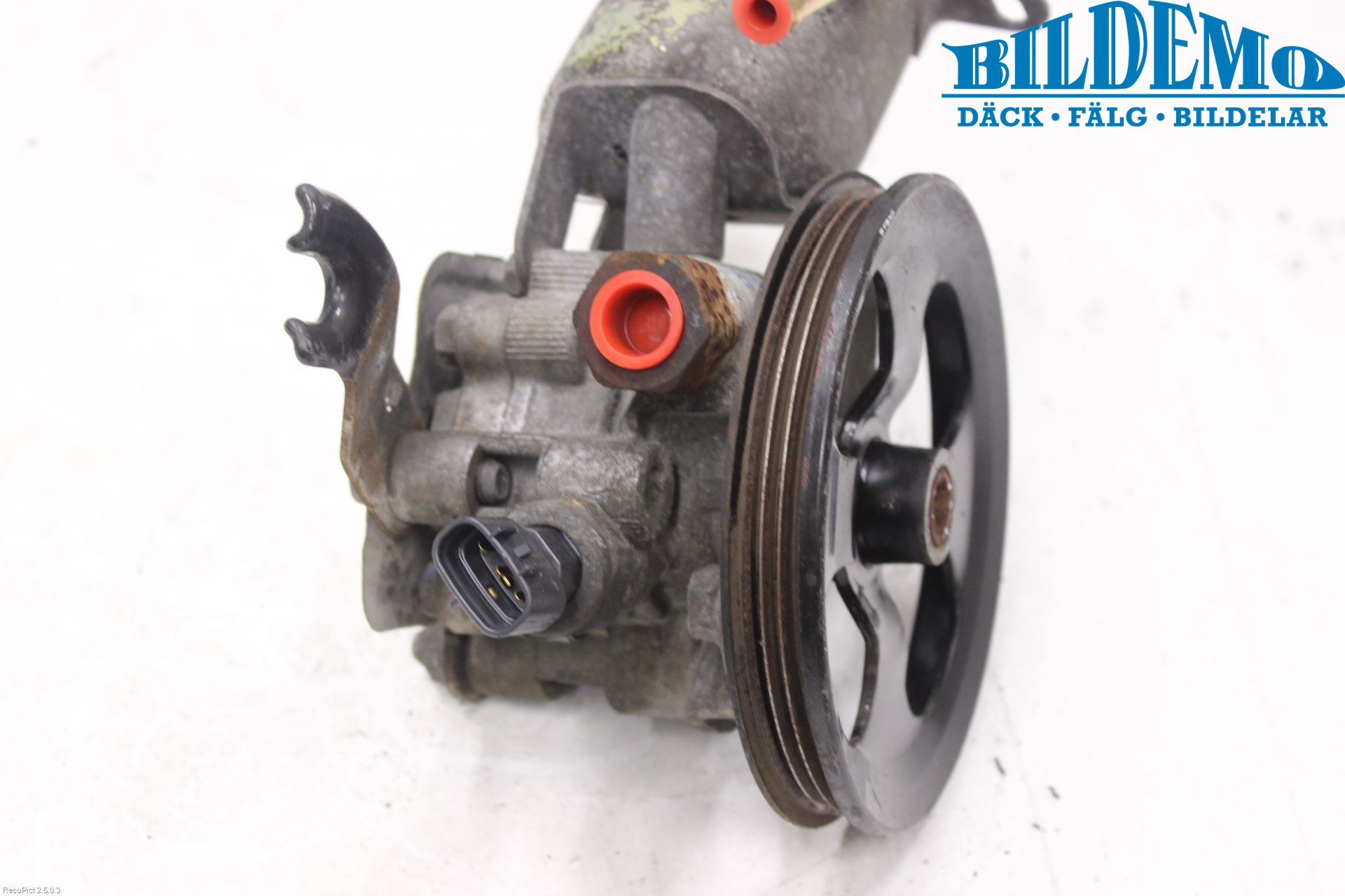 Toyota YARIS P1 99-03 Servo Pumpe