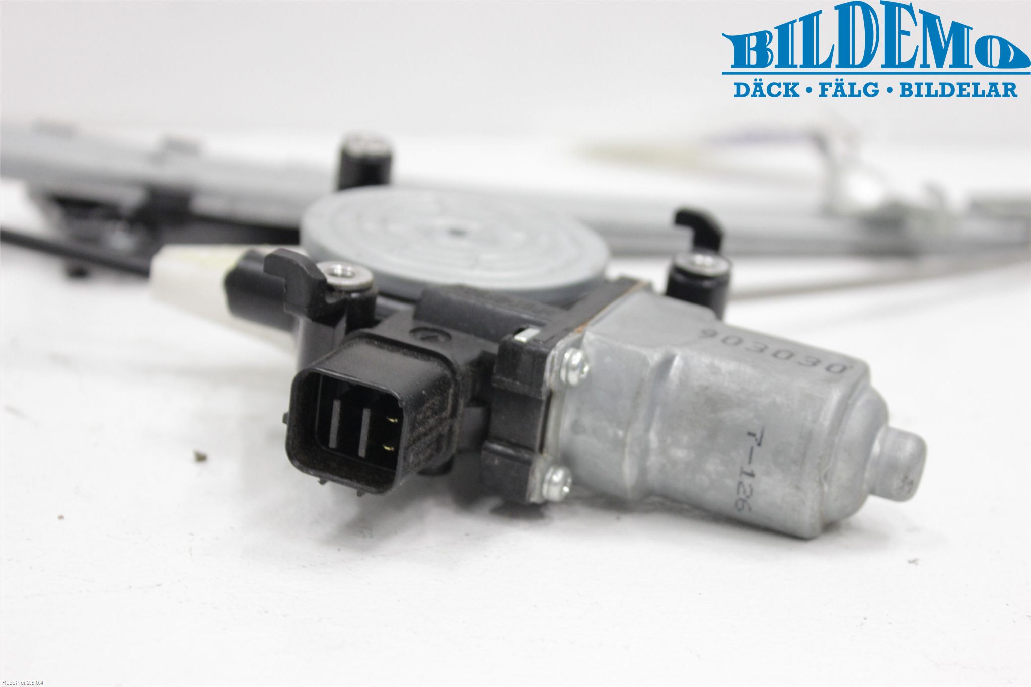 Subaru FORESTER SH  08-13 Vindusheis El Komp