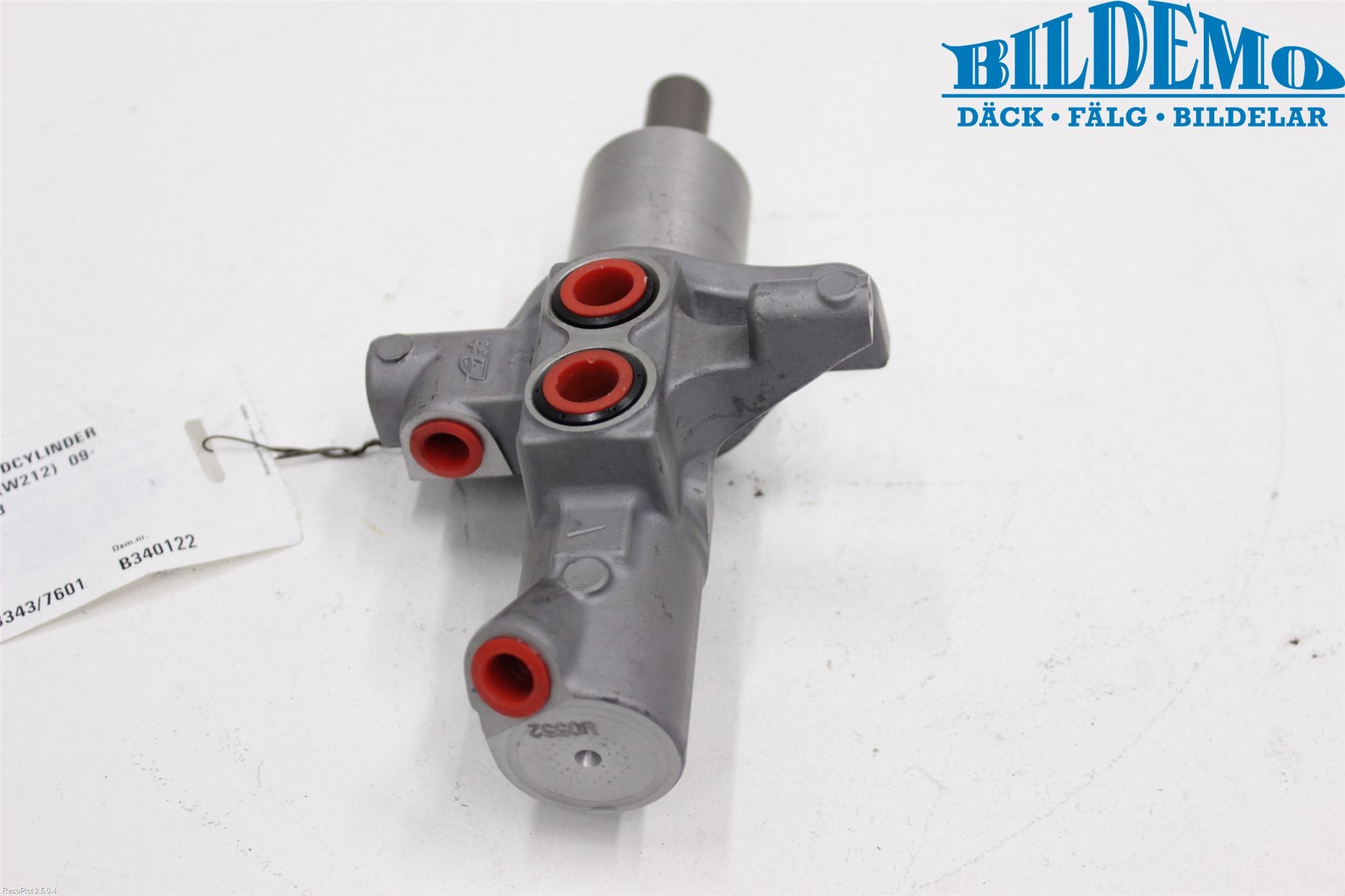 Mercedes-Benz MB E-KLASS (W212) 09-16 Brems Hovedsylinder