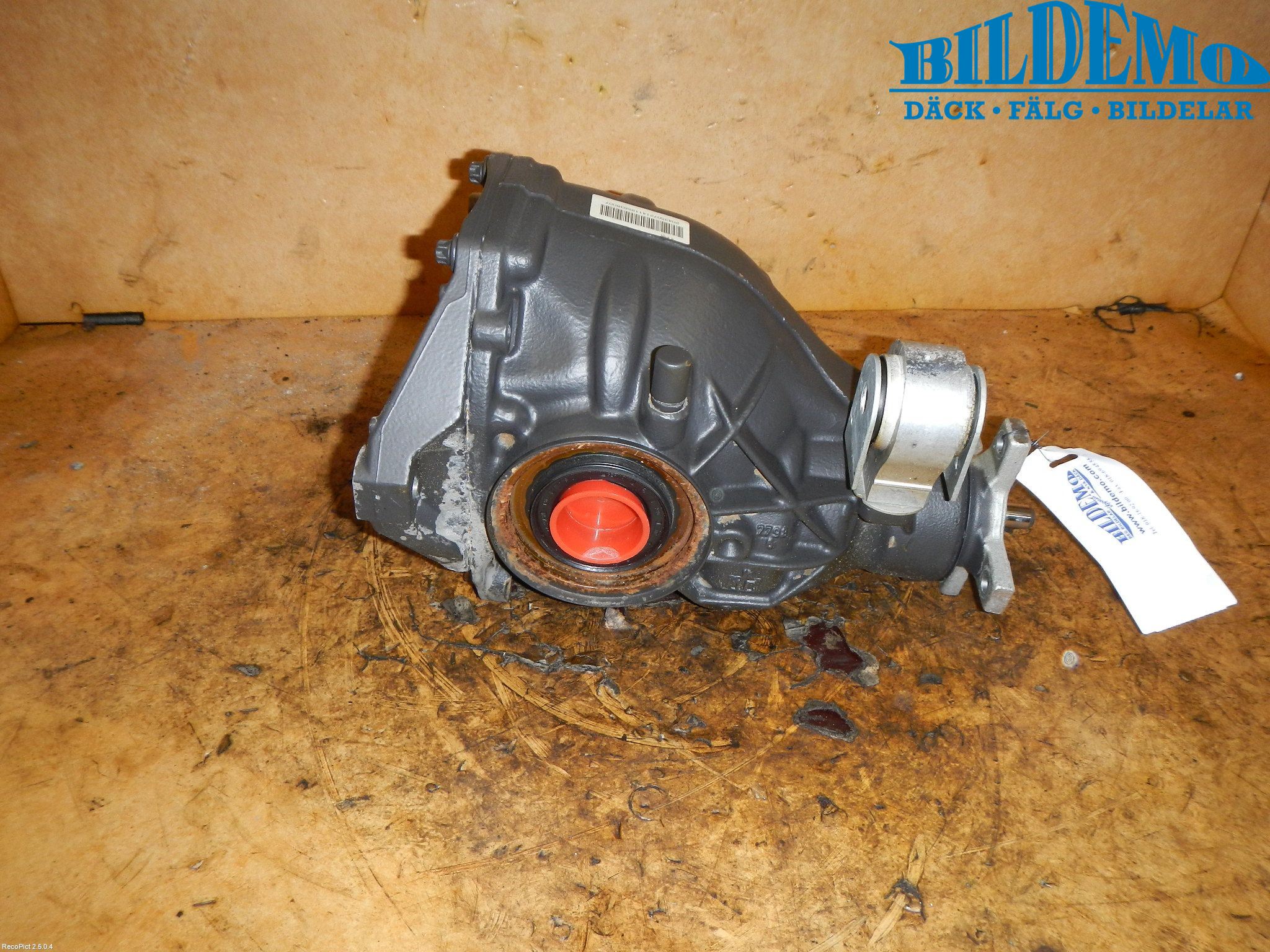 Mercedes-Benz MB C-KLASS (W204) 07-15 Bakaksel Kardang Bak -Diff