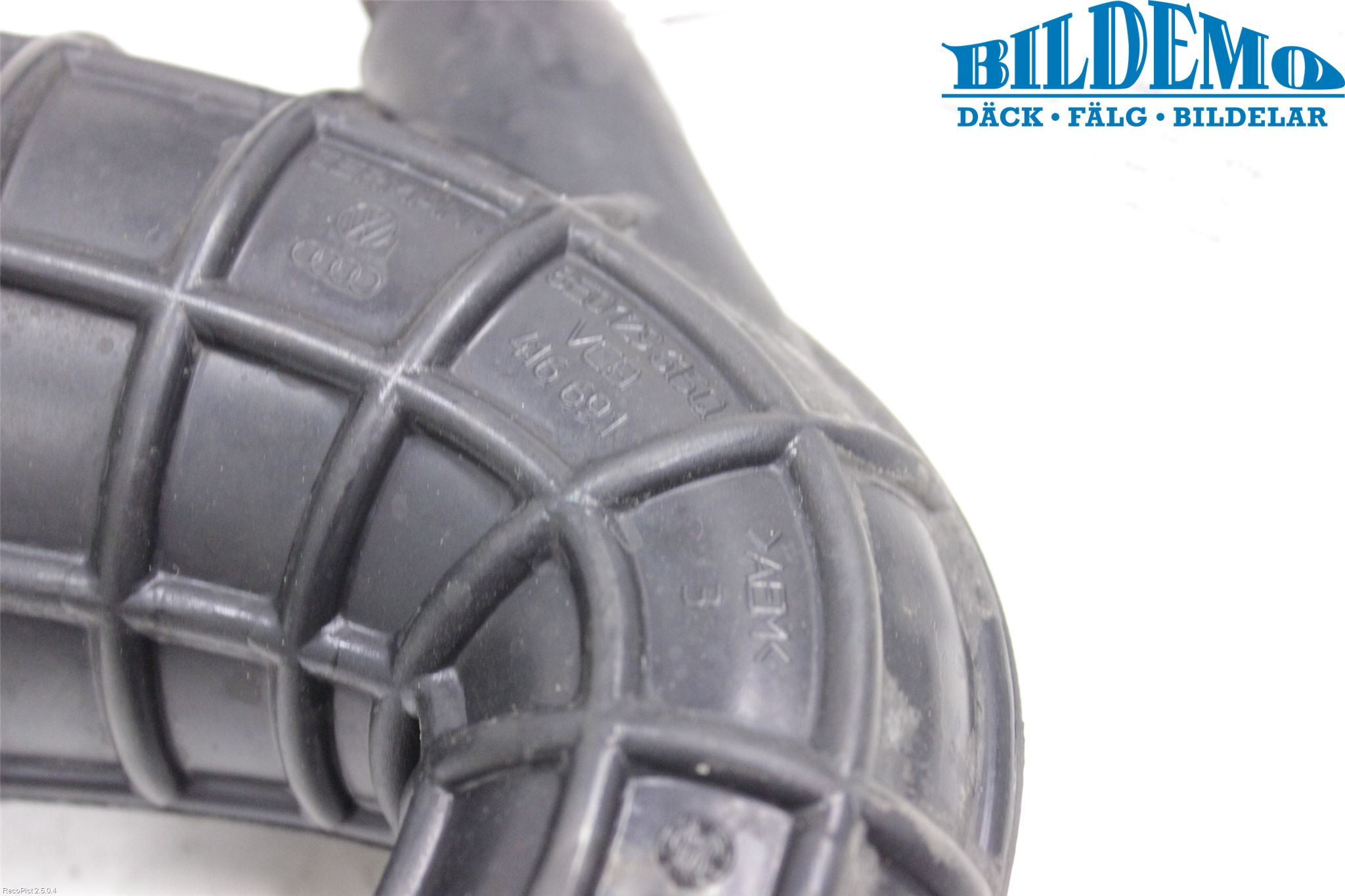 Audi A4/S4 05-07 Inns Gummibelg - Slange