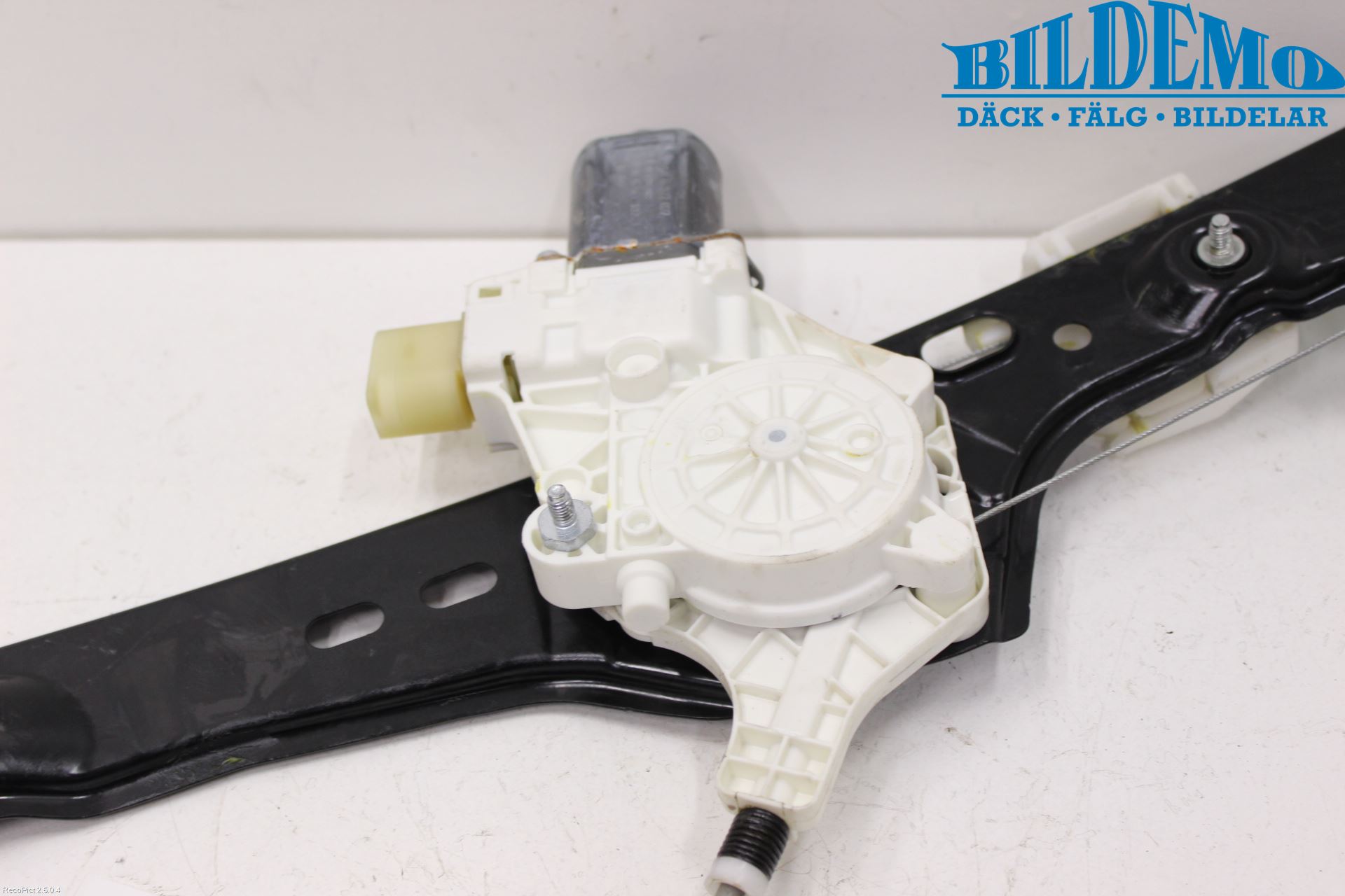 BMW 3 E90/91 SED/TOU 05-12 Vindusheis El Komp